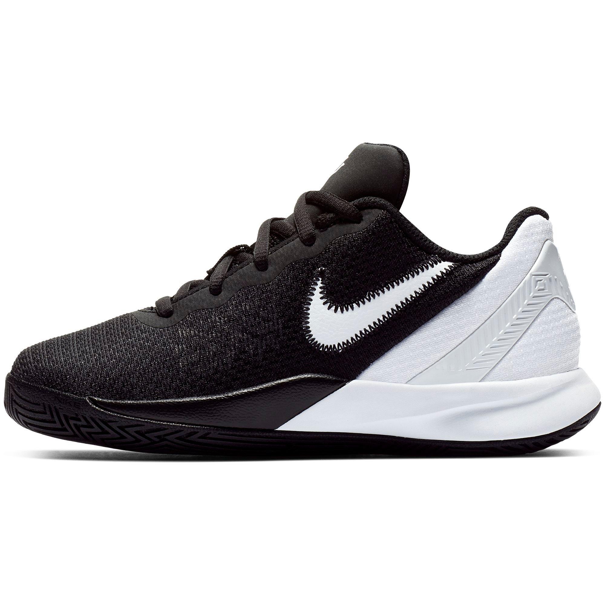 kyrie flytrap 2 youth