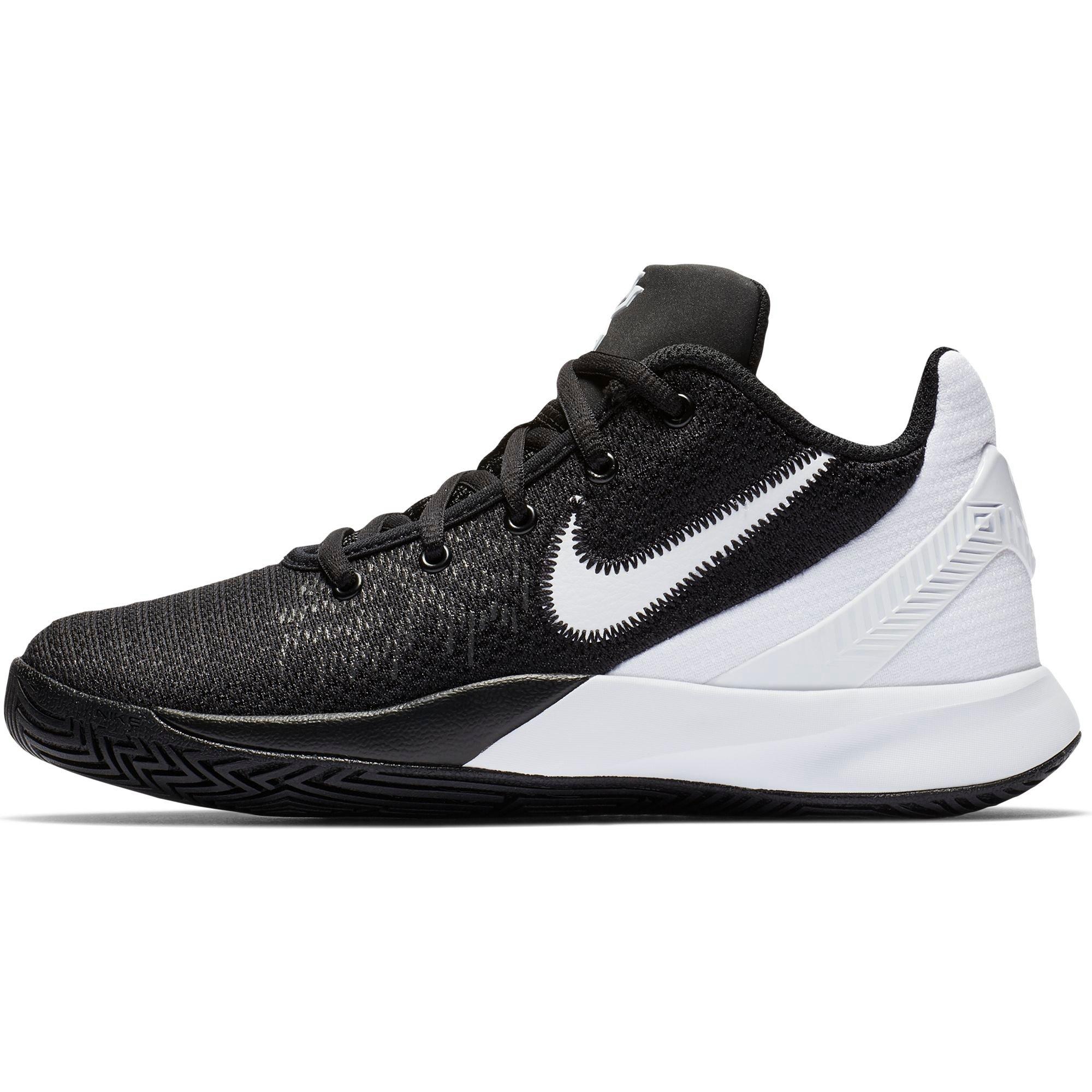 kyrie flytrap 2 youth