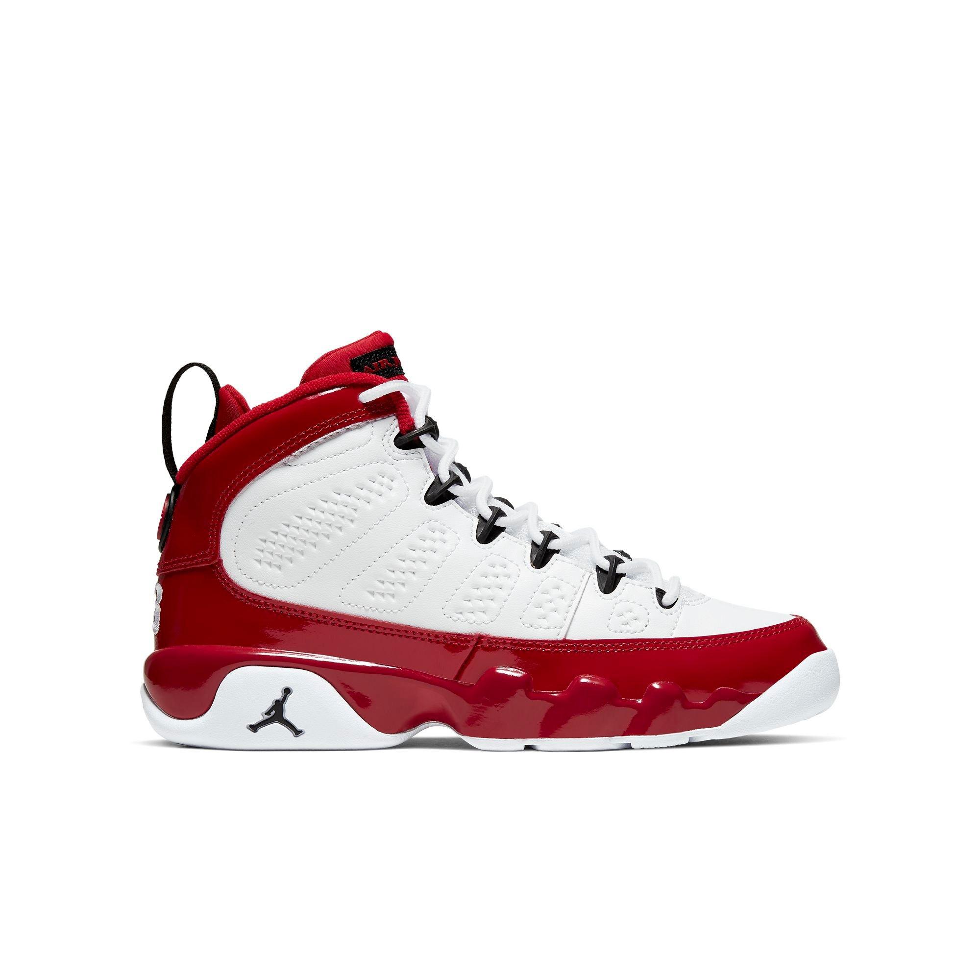 hibbett sports grade school jordans