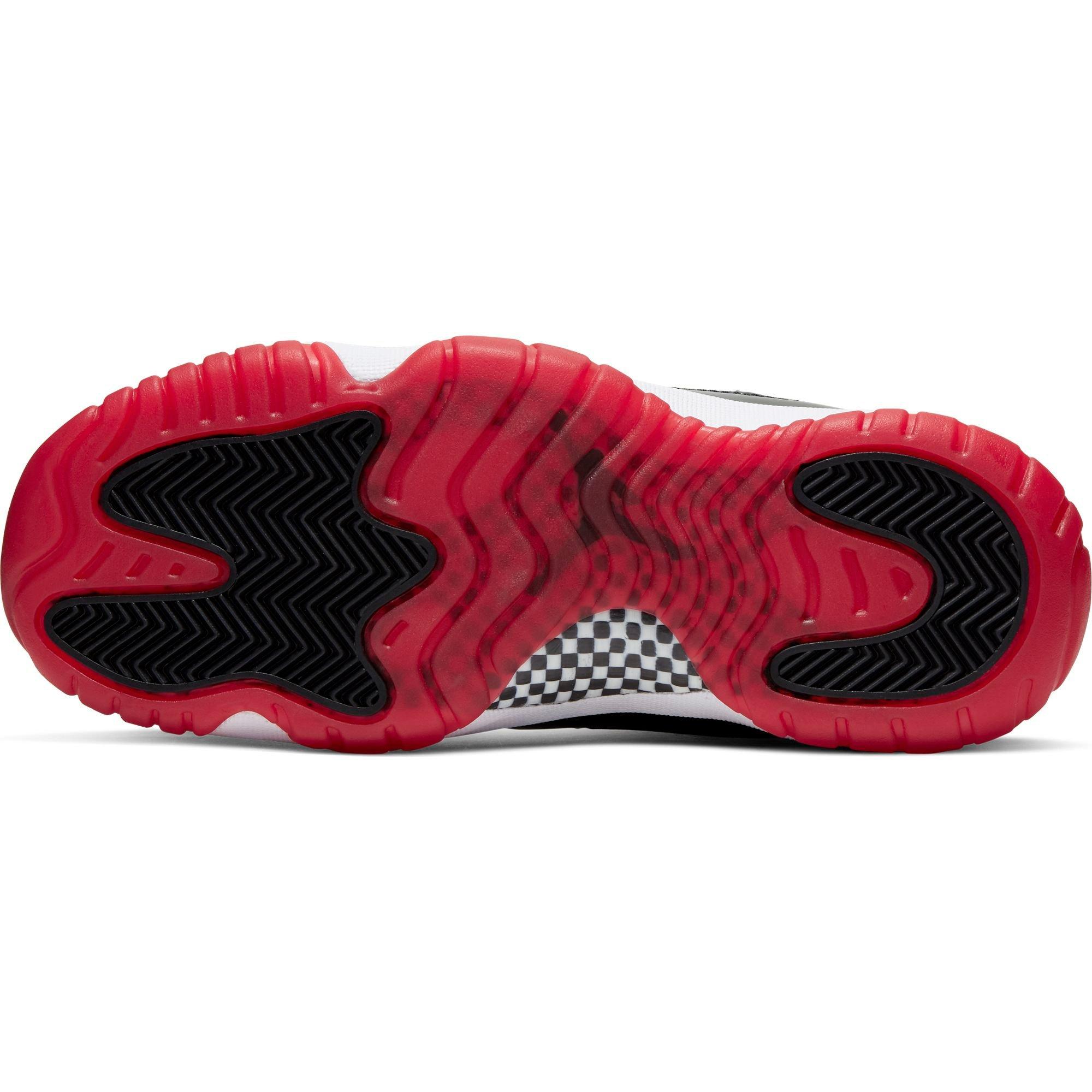 bred 11s bottom