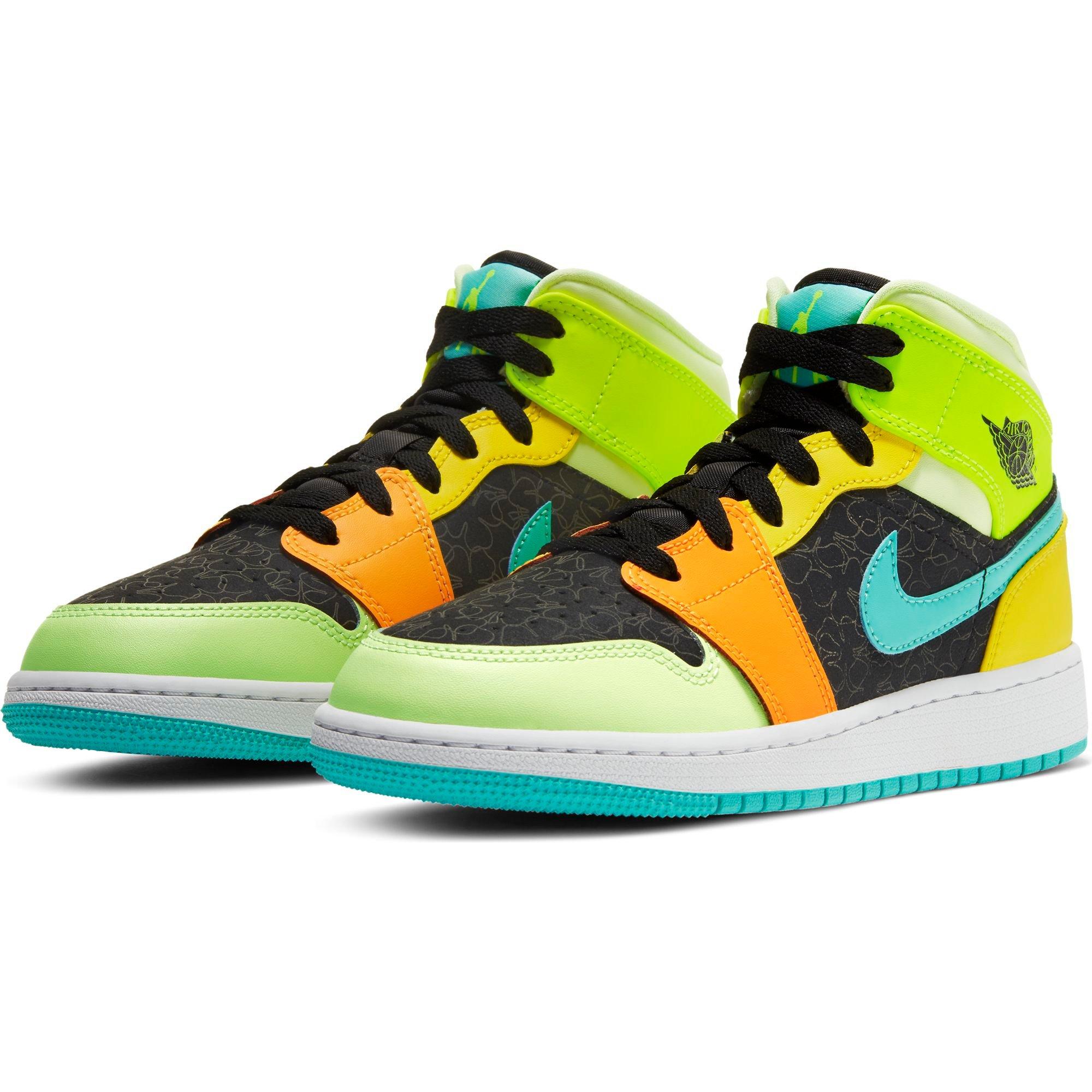 jordan aj 1 mid se yellow grade school