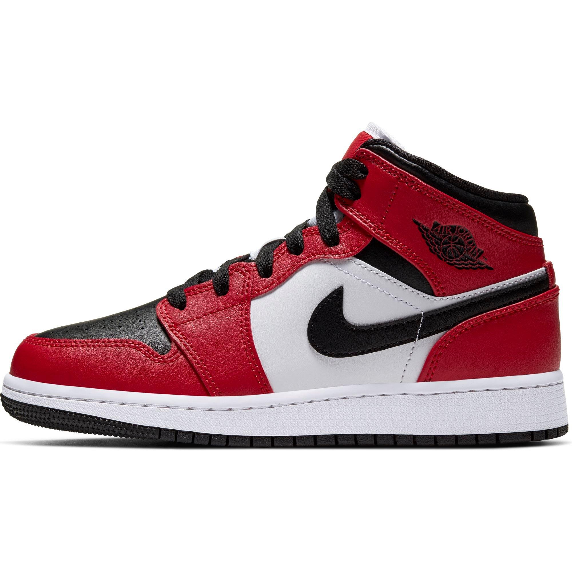 red and black air jordan 1 grade school
