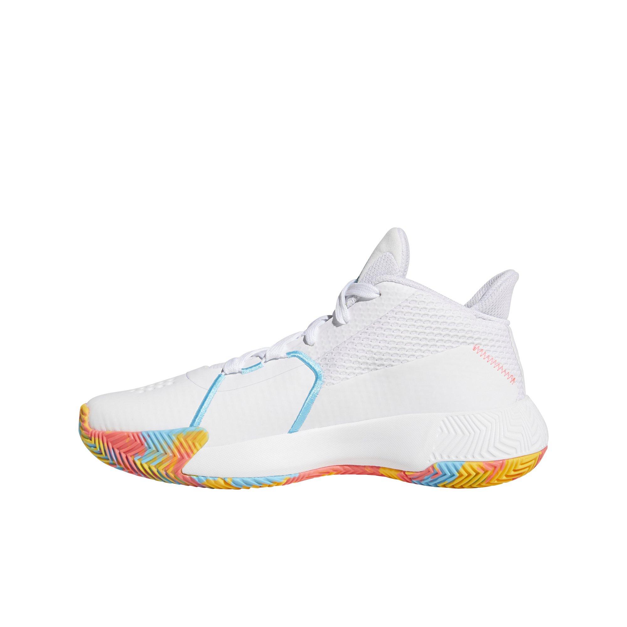 boys basketball shoes size 1.5