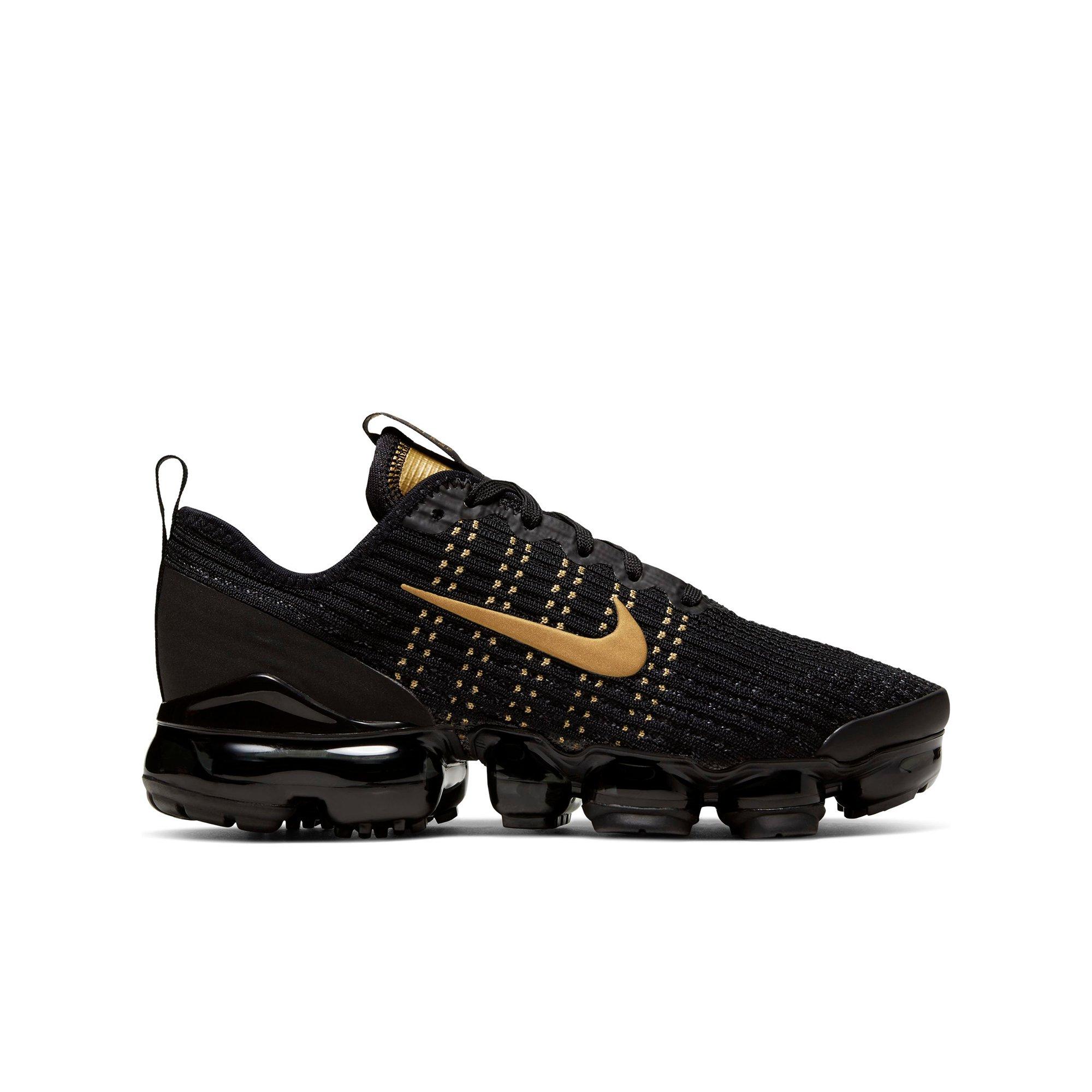 black and gold vapormax flyknit 3