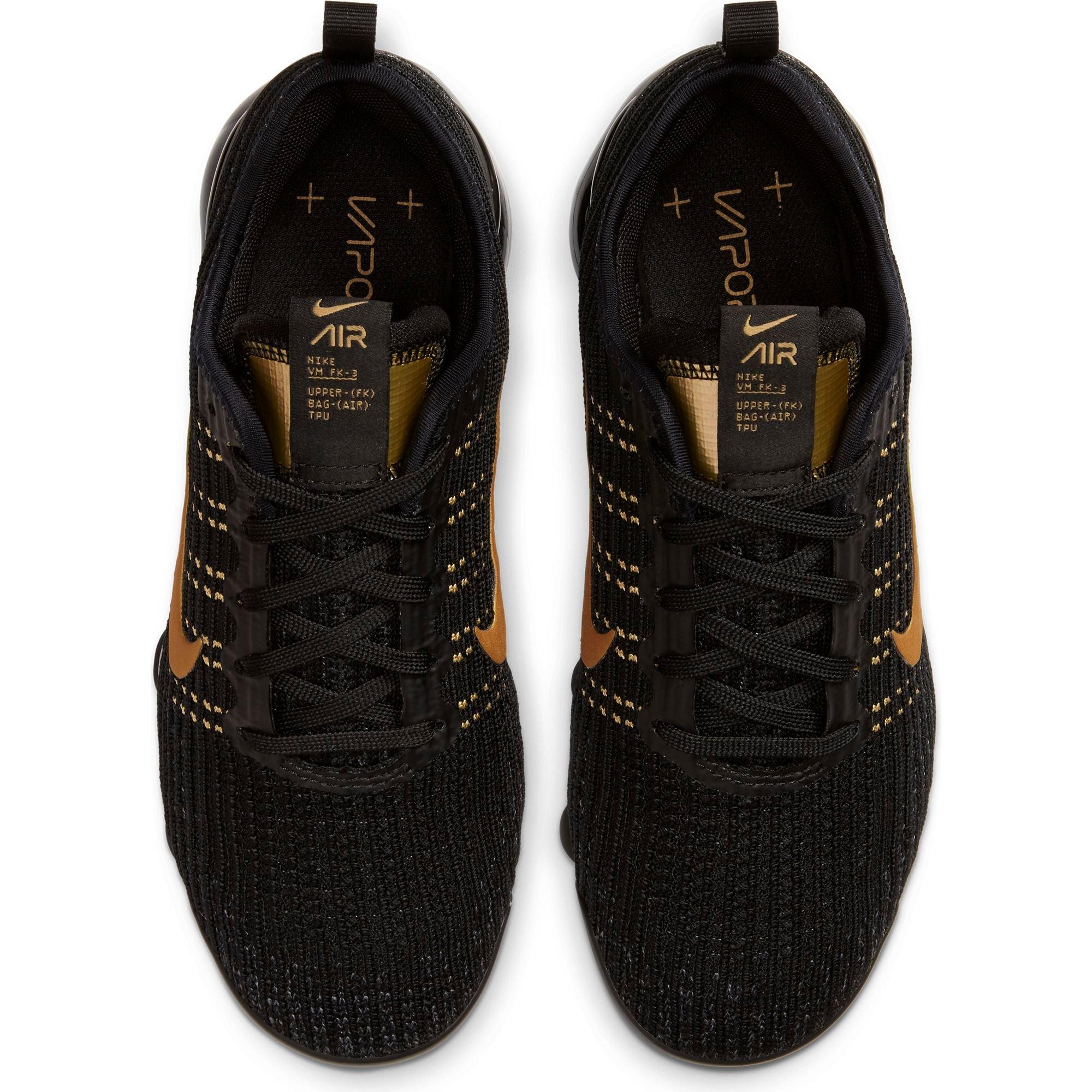 all black vapormax kids