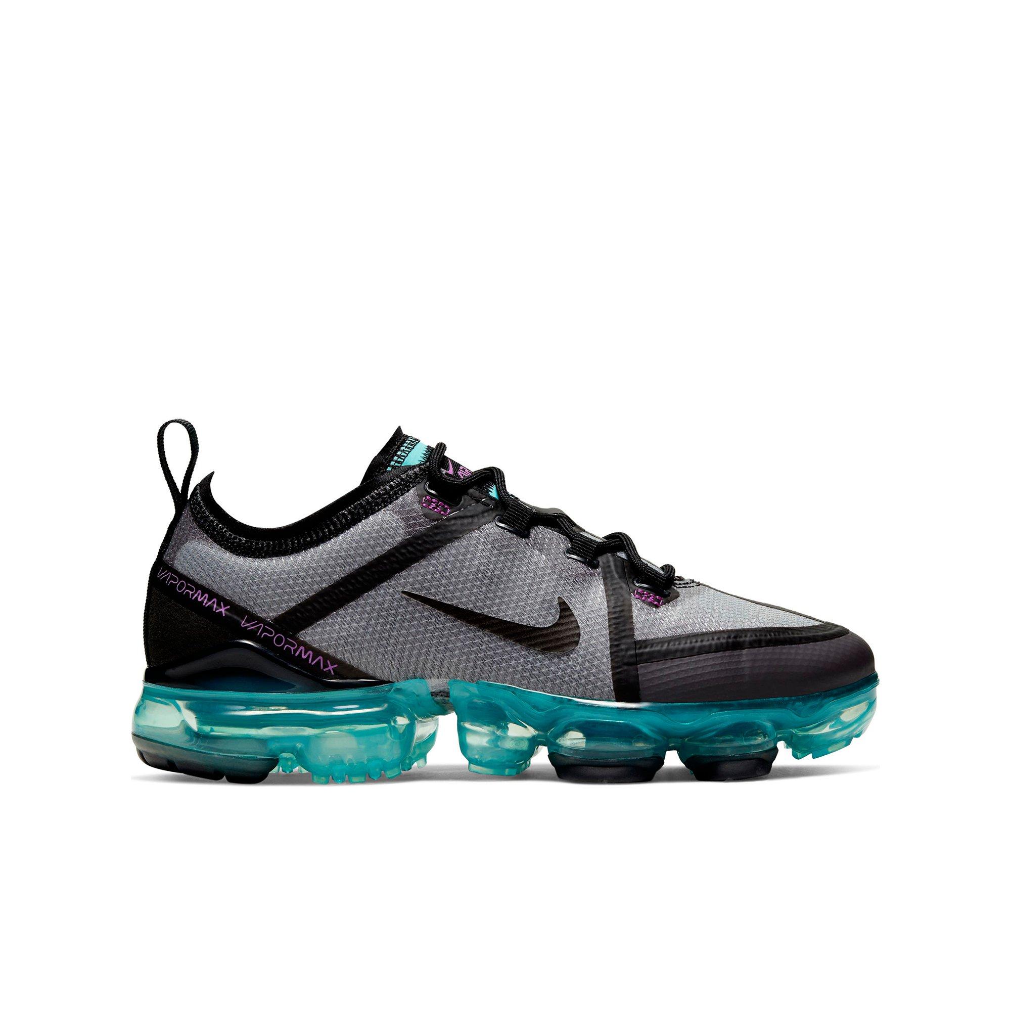 grey and turquoise vapormax