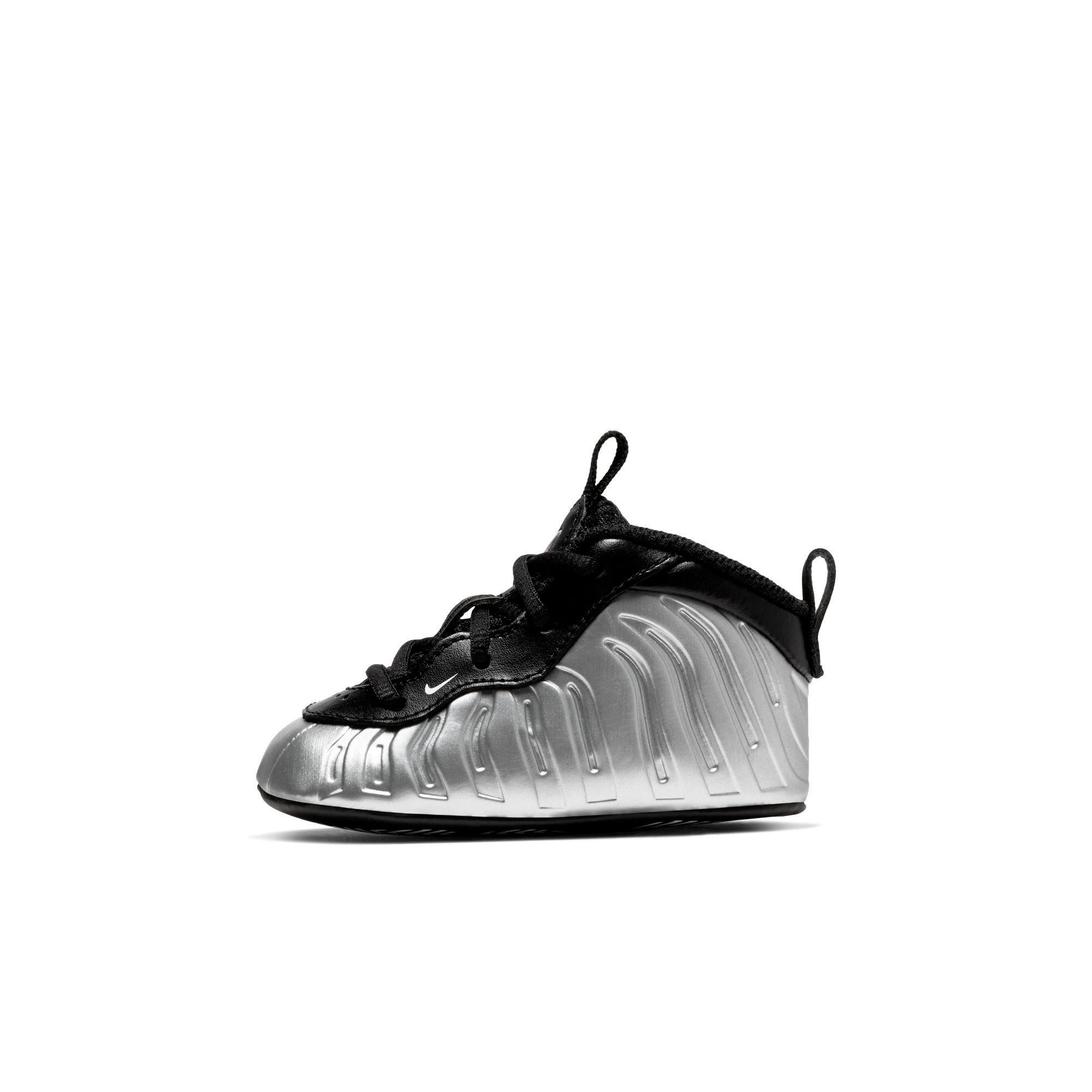 nike little posite one infant