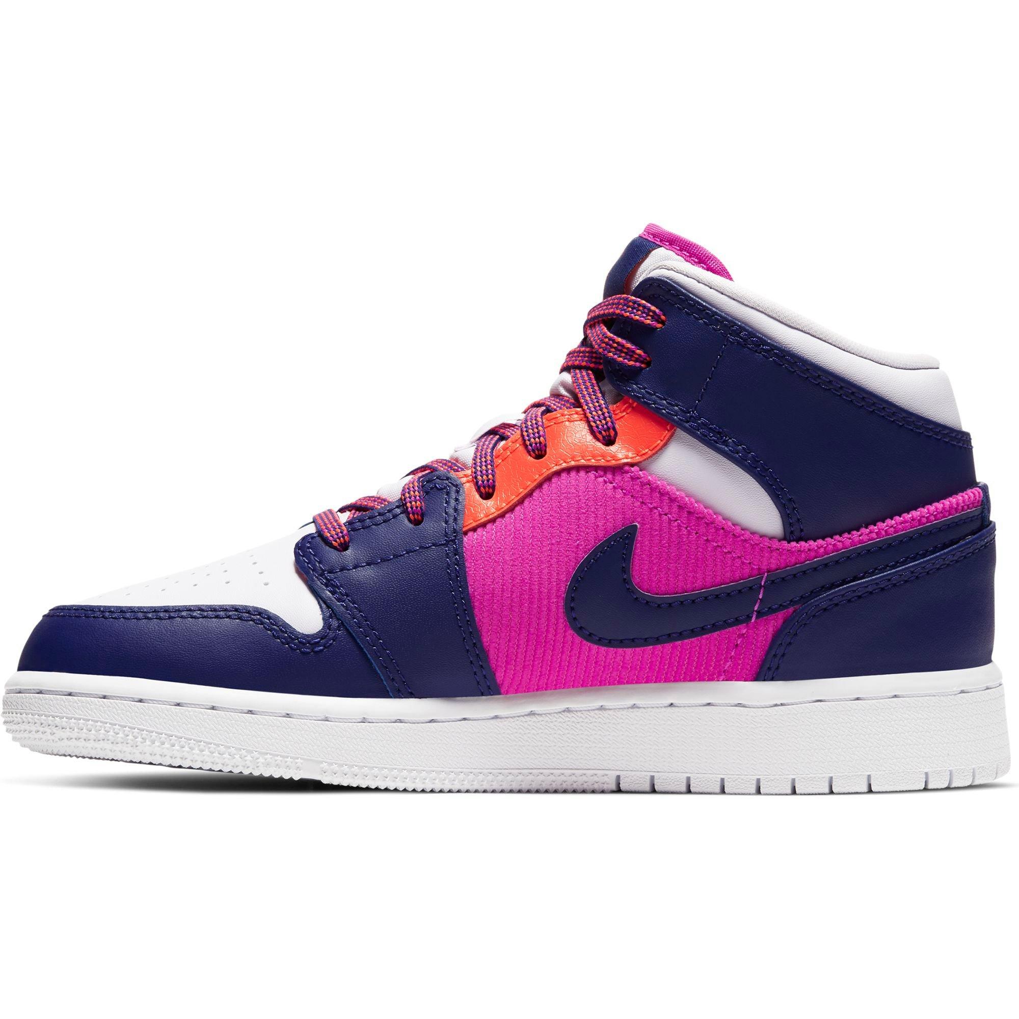 fire pink jordan 1s