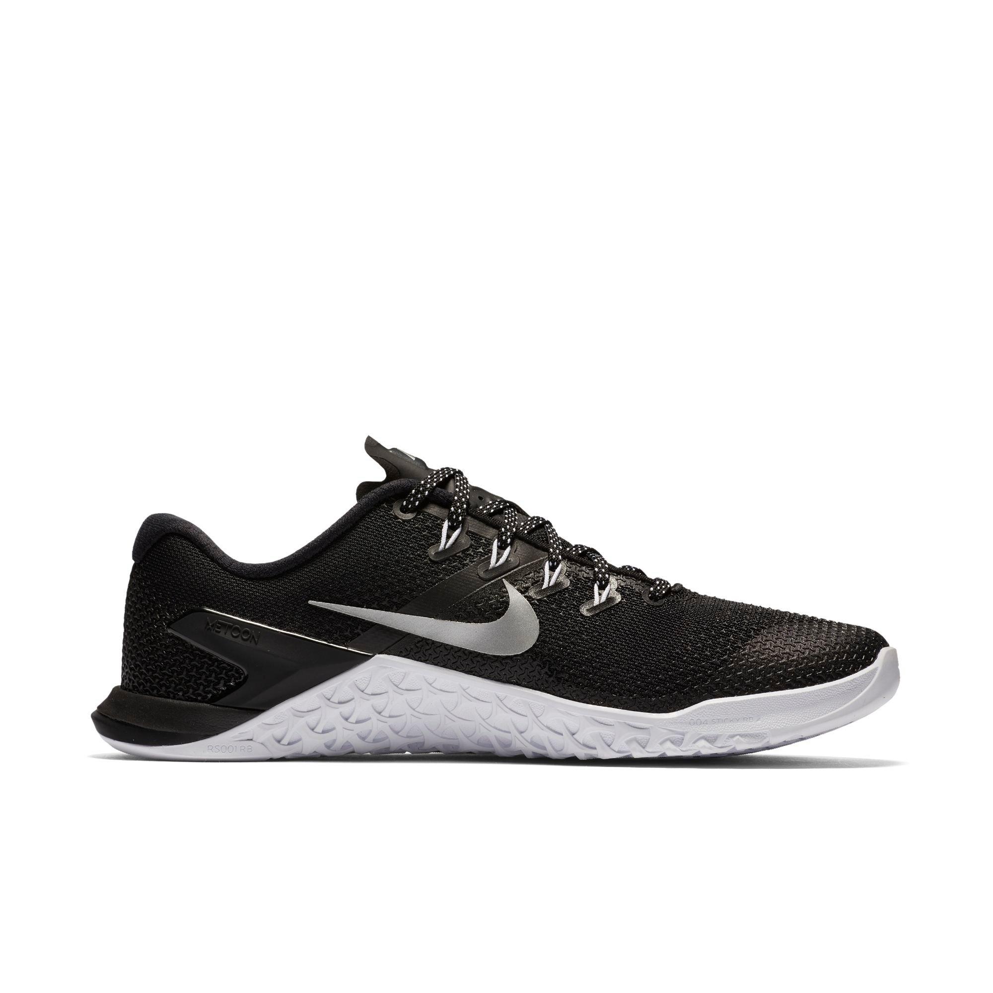 nike metcon 4 white metallic silver