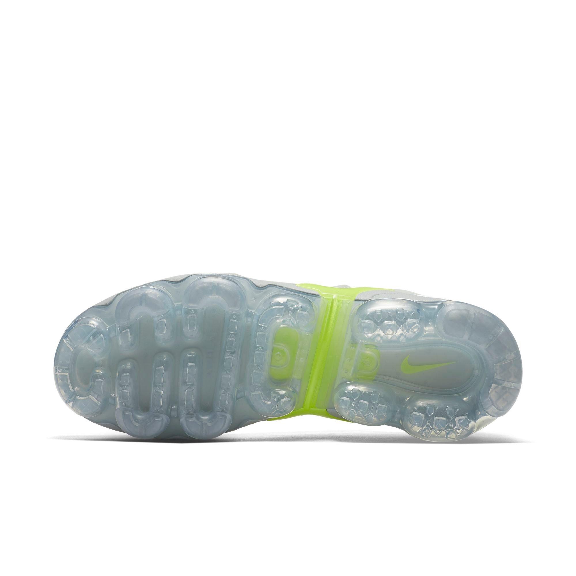 grey vapormax plus women's