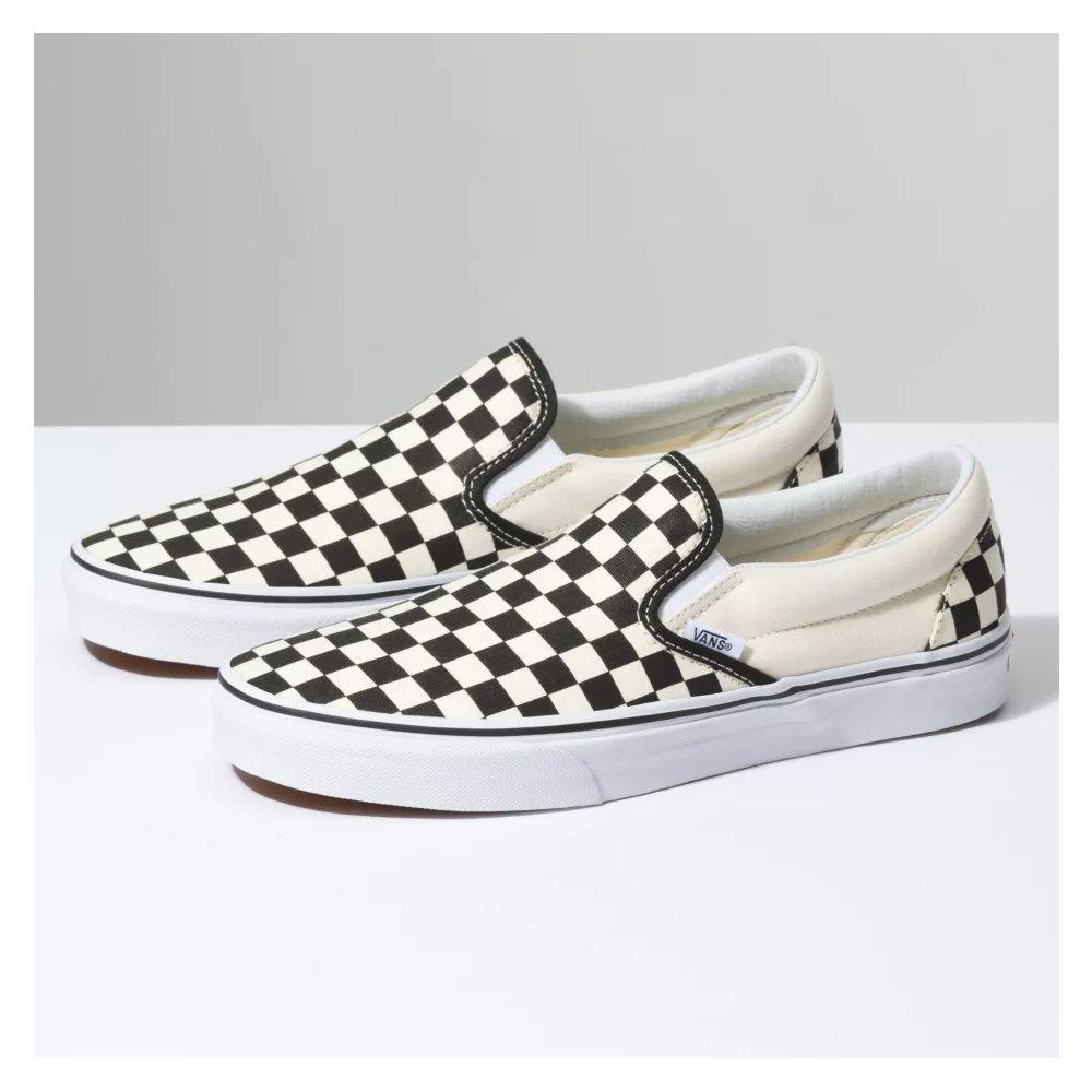 Black and white outlet checkered vans size 5