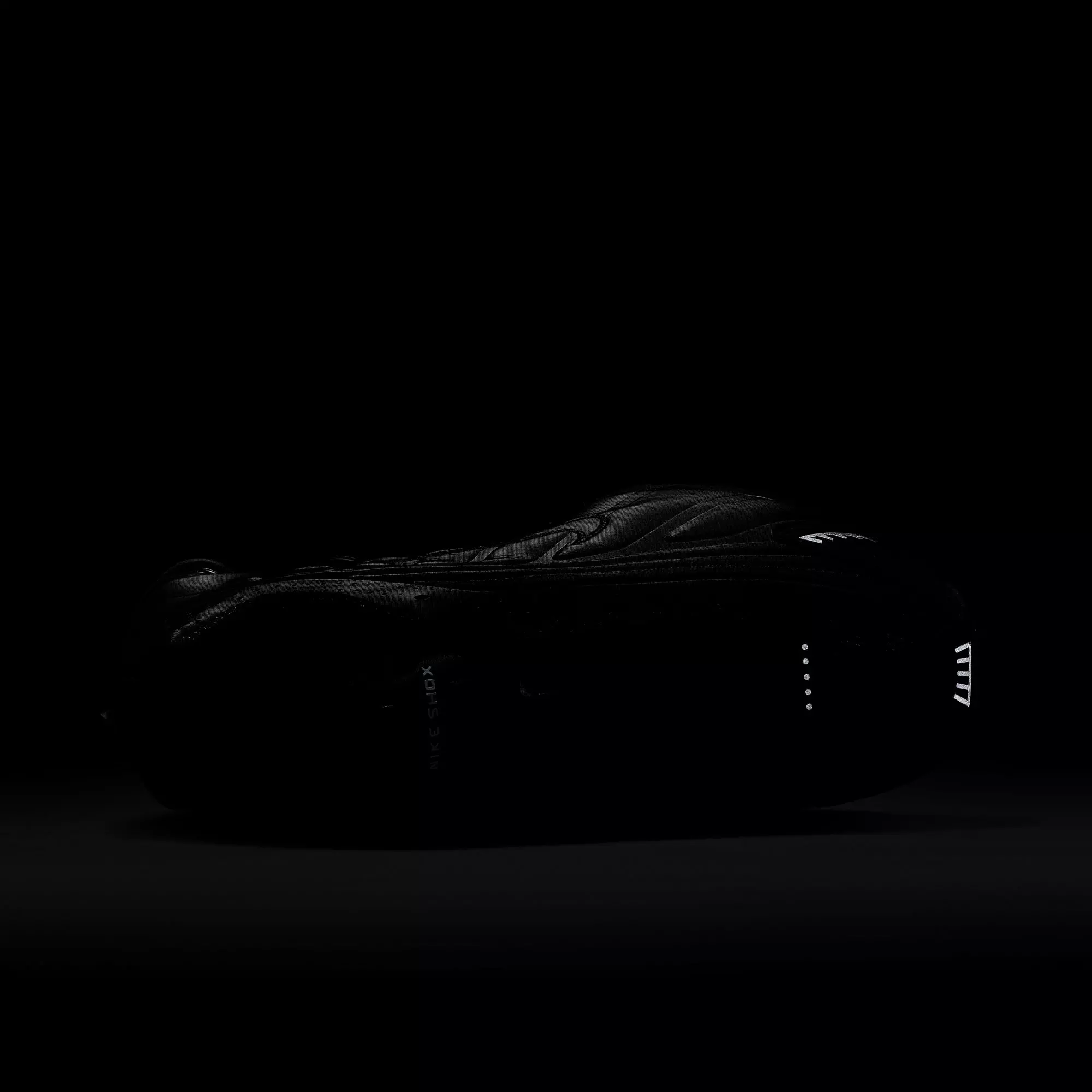 Nike Shox R4 "Black/Max Orange" Women's Shoe - BLACK