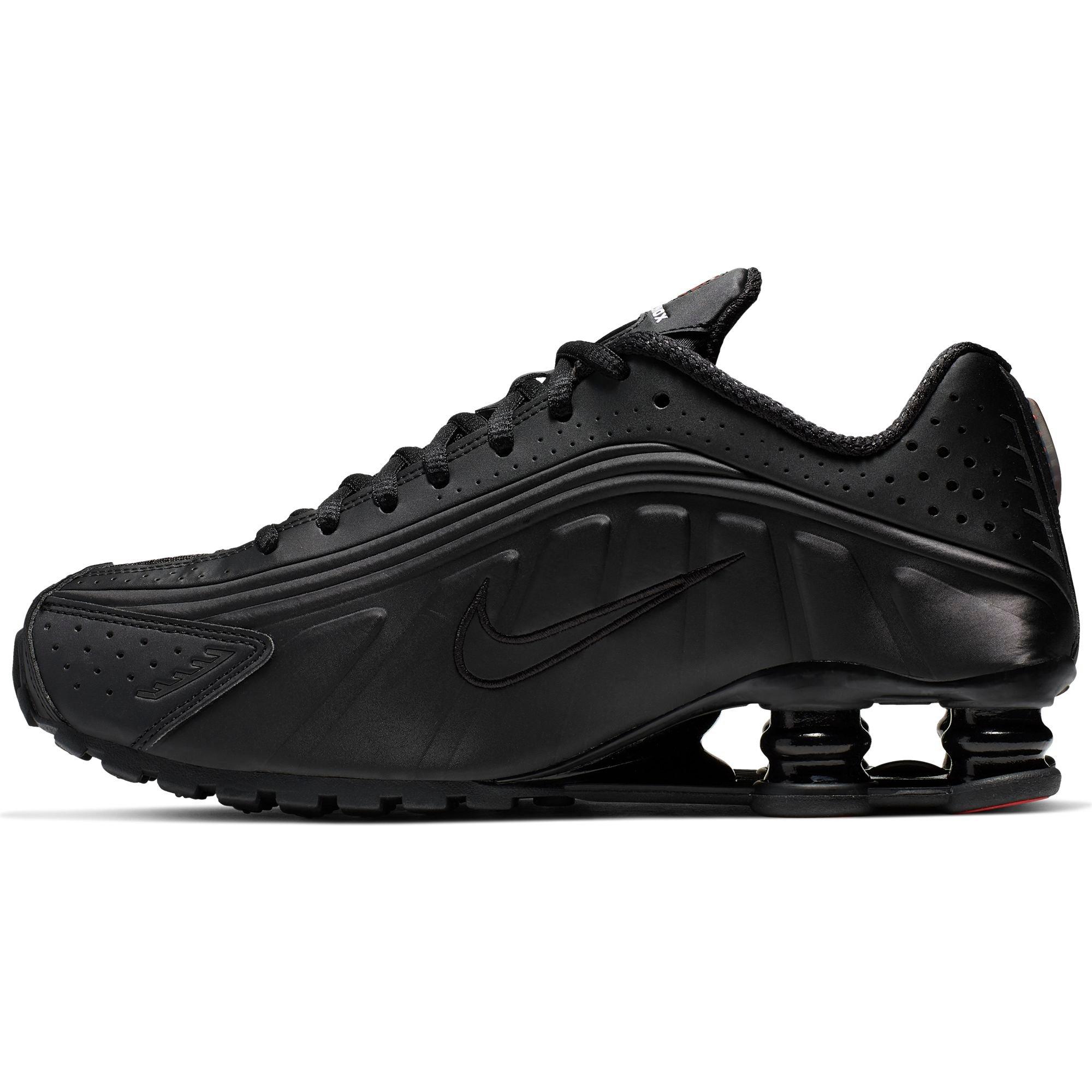 靴 NIKE WMNS Shox R4 Black Maxorange s-l400.jpg