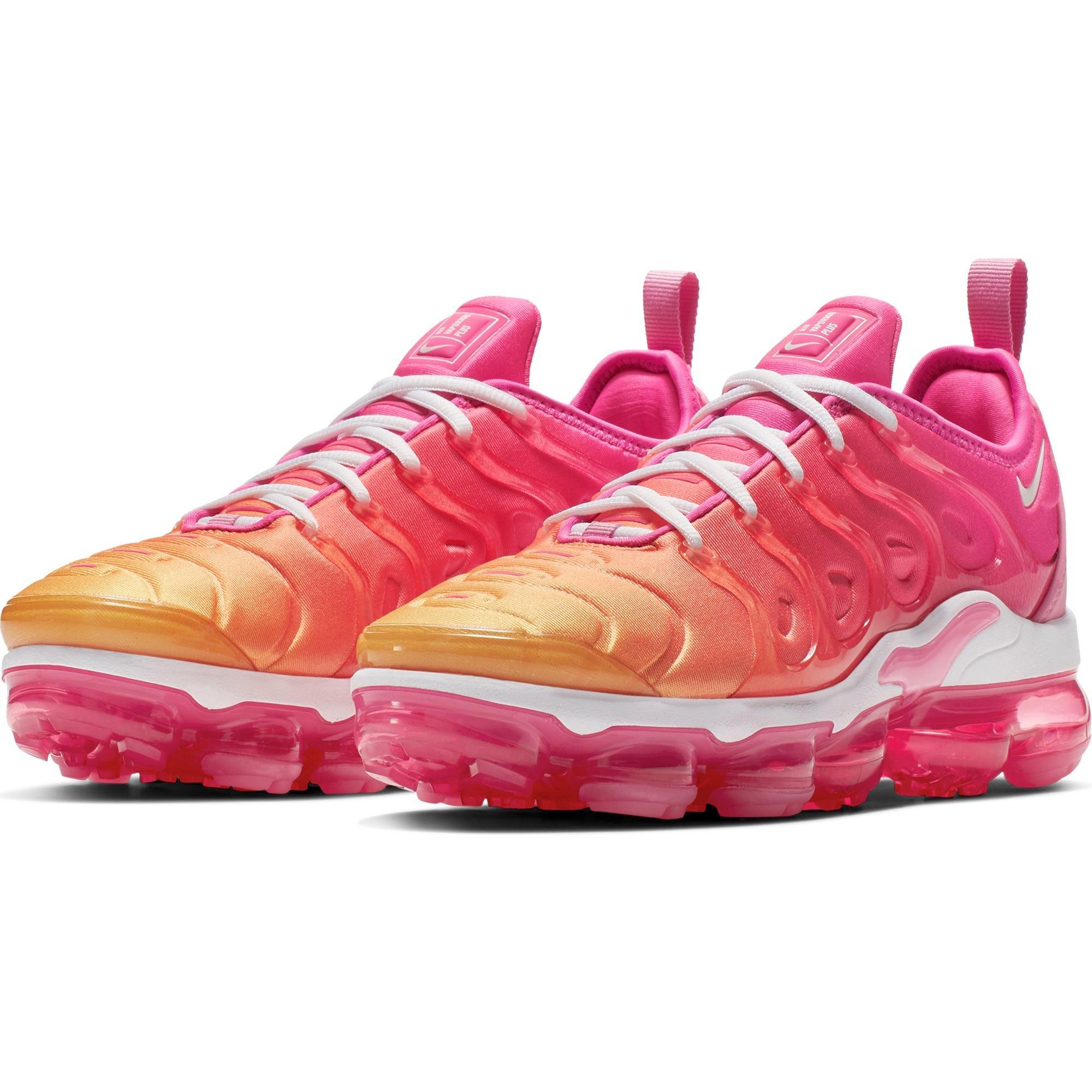 nike air vapormax plus light pink