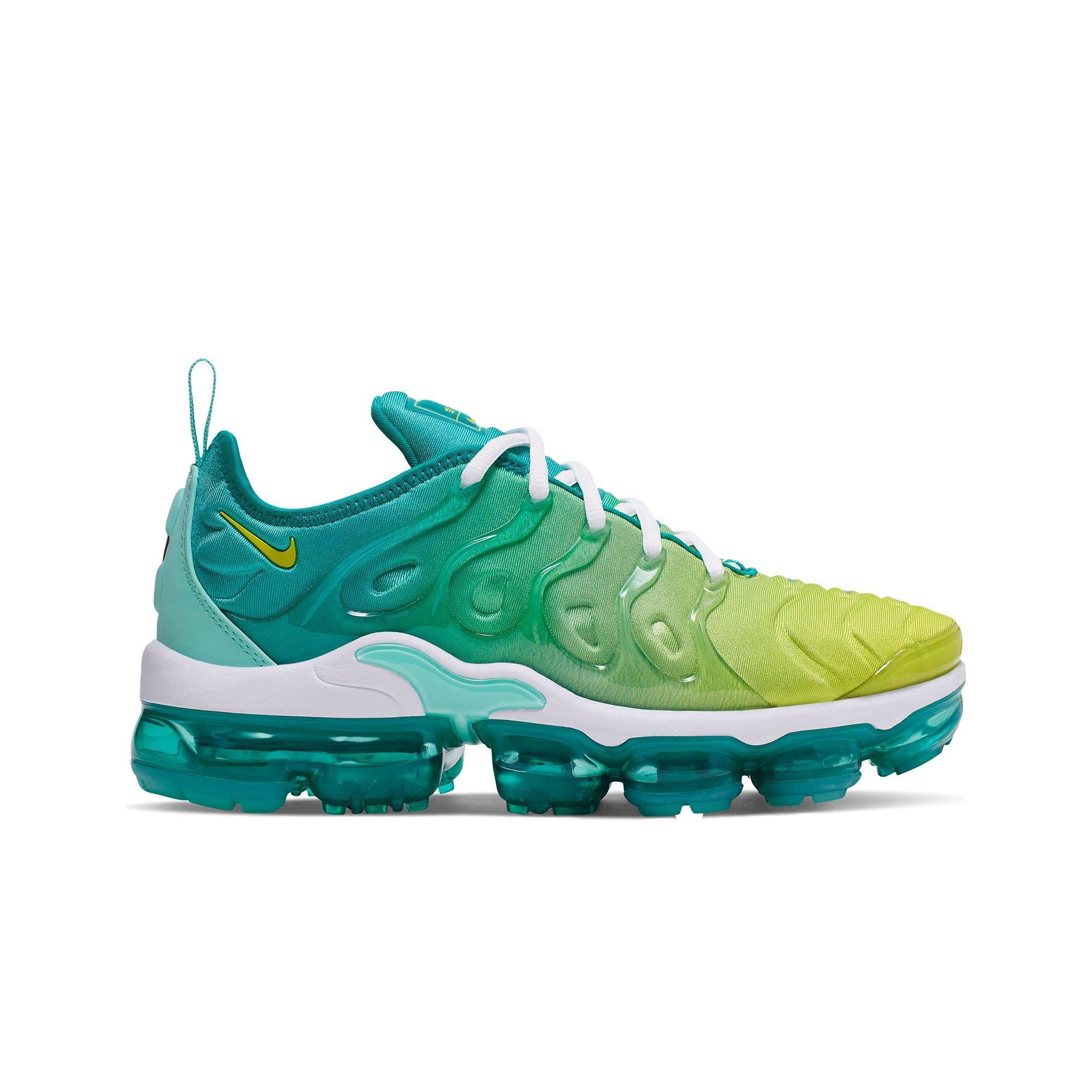 vapormax plus turquoise