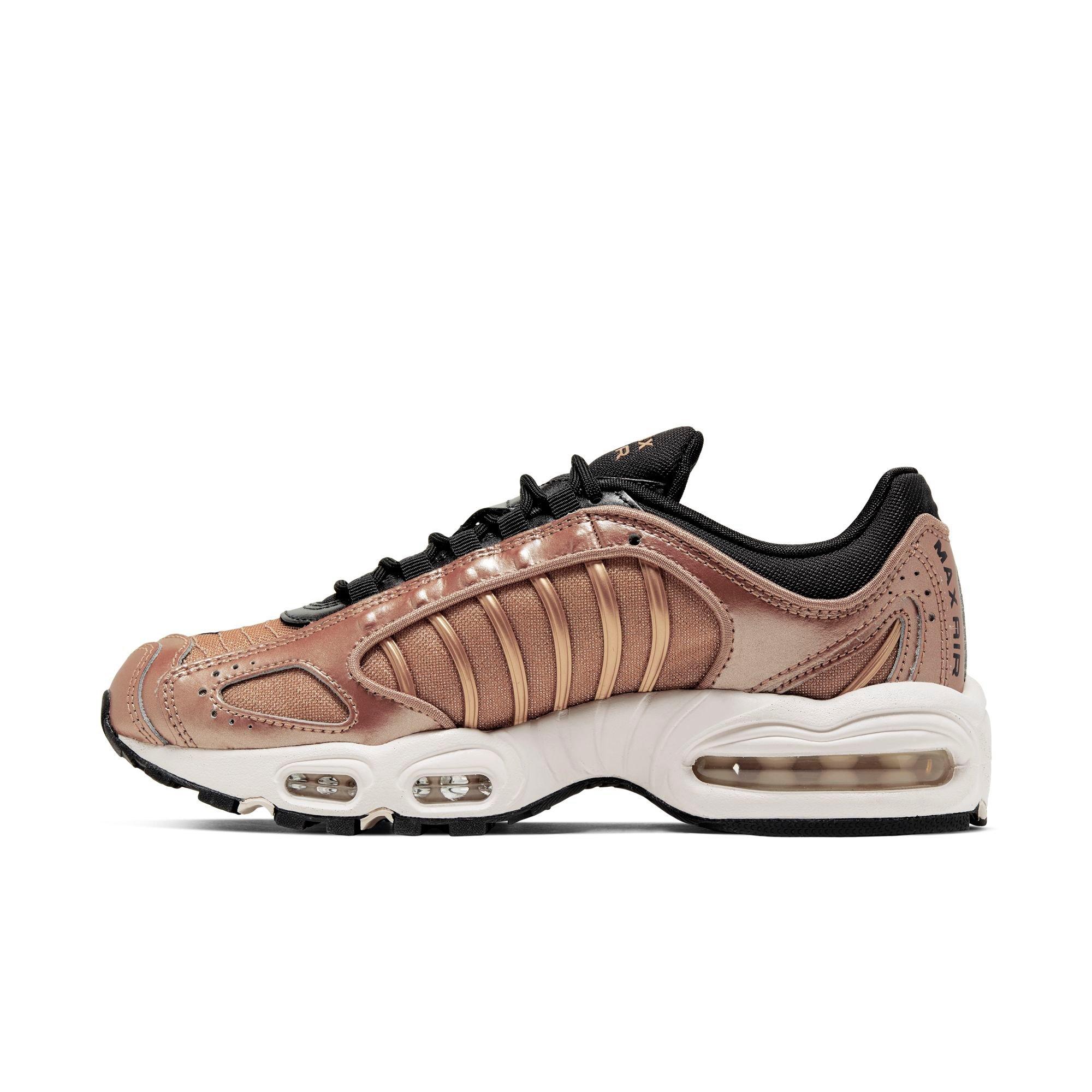 women's nike air max tailwind 4 holiday sparkle casual shoes