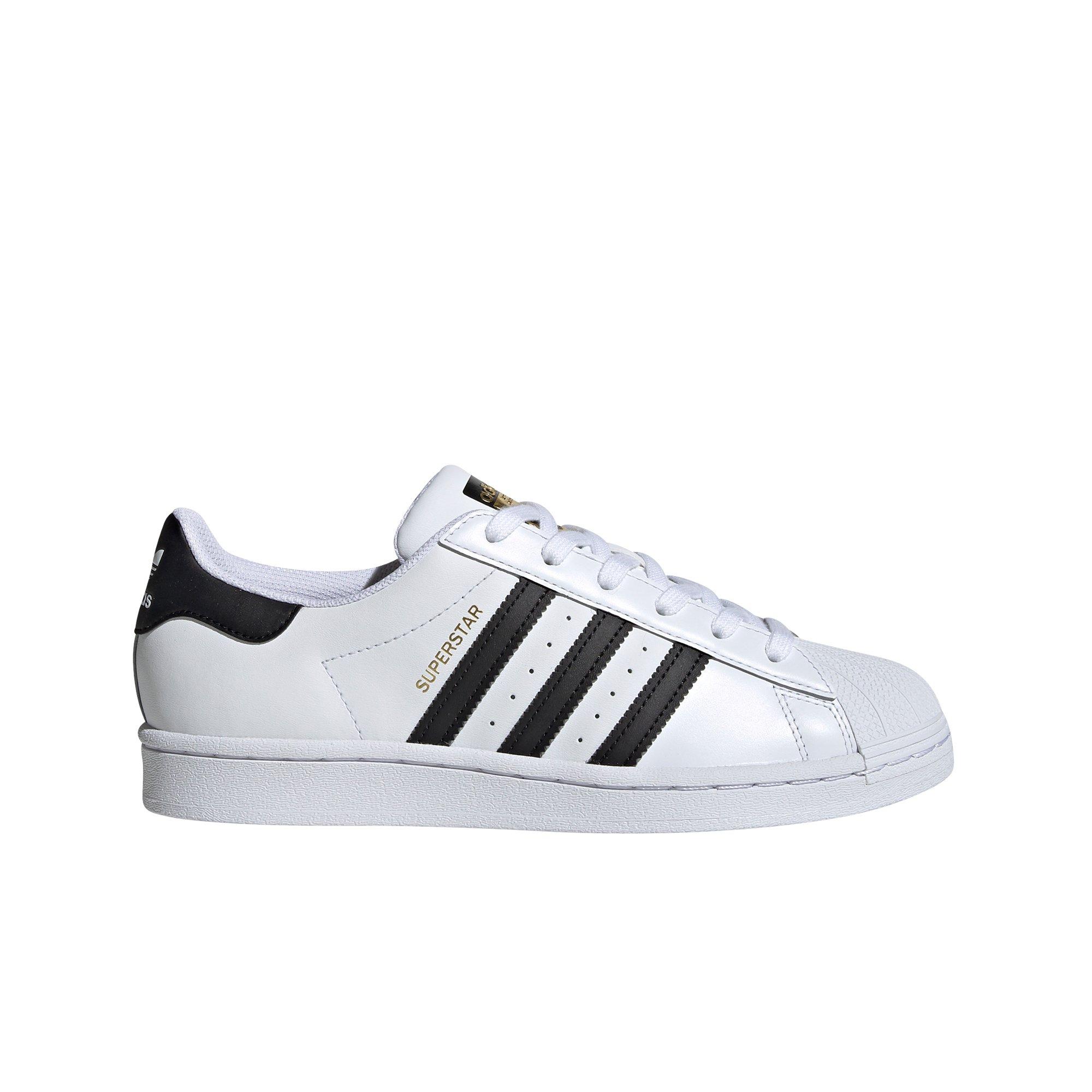 Women's Adidas Superstar Sneakers Size 7.5 Shell Toe White with black  stripes