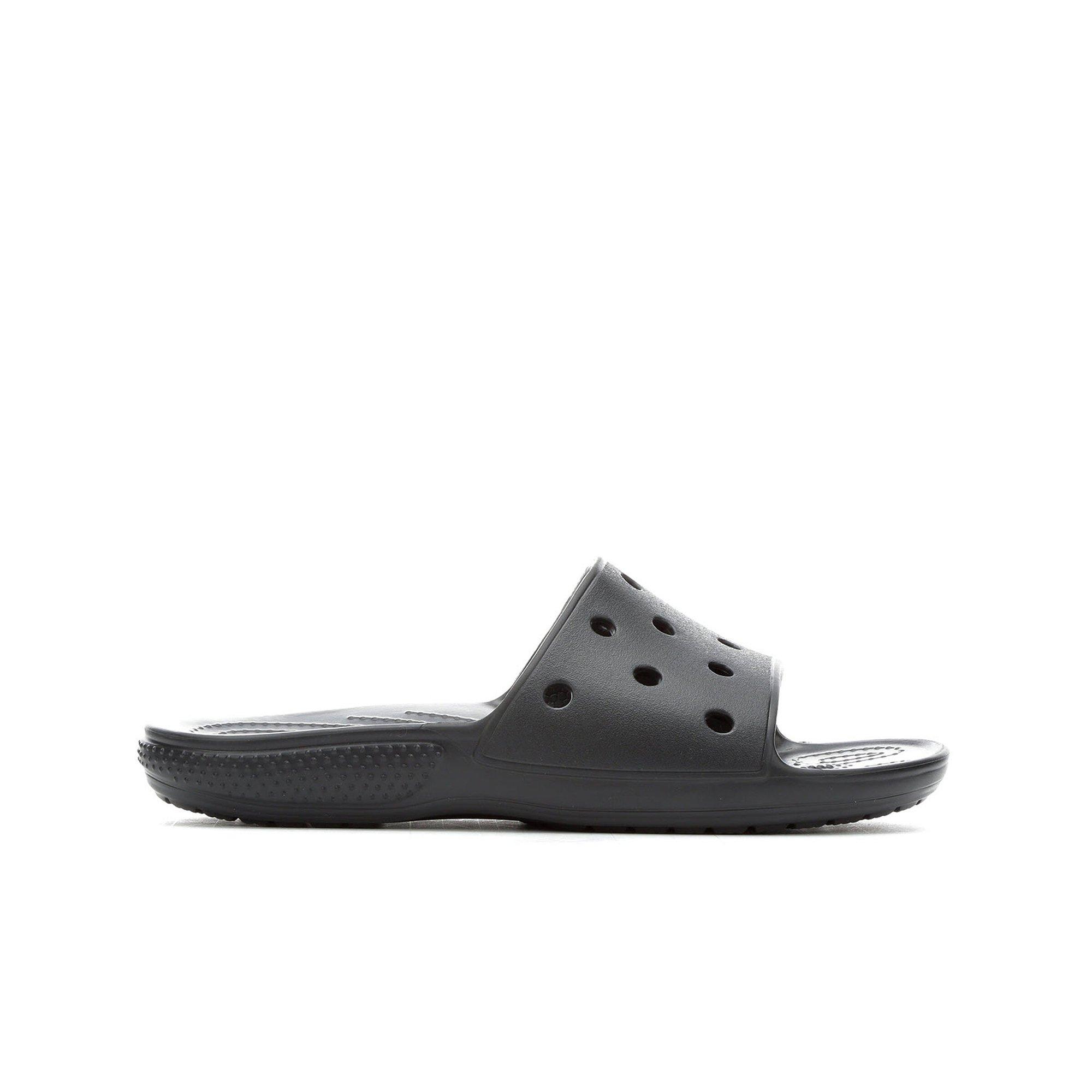 does hibbett sports sell crocs