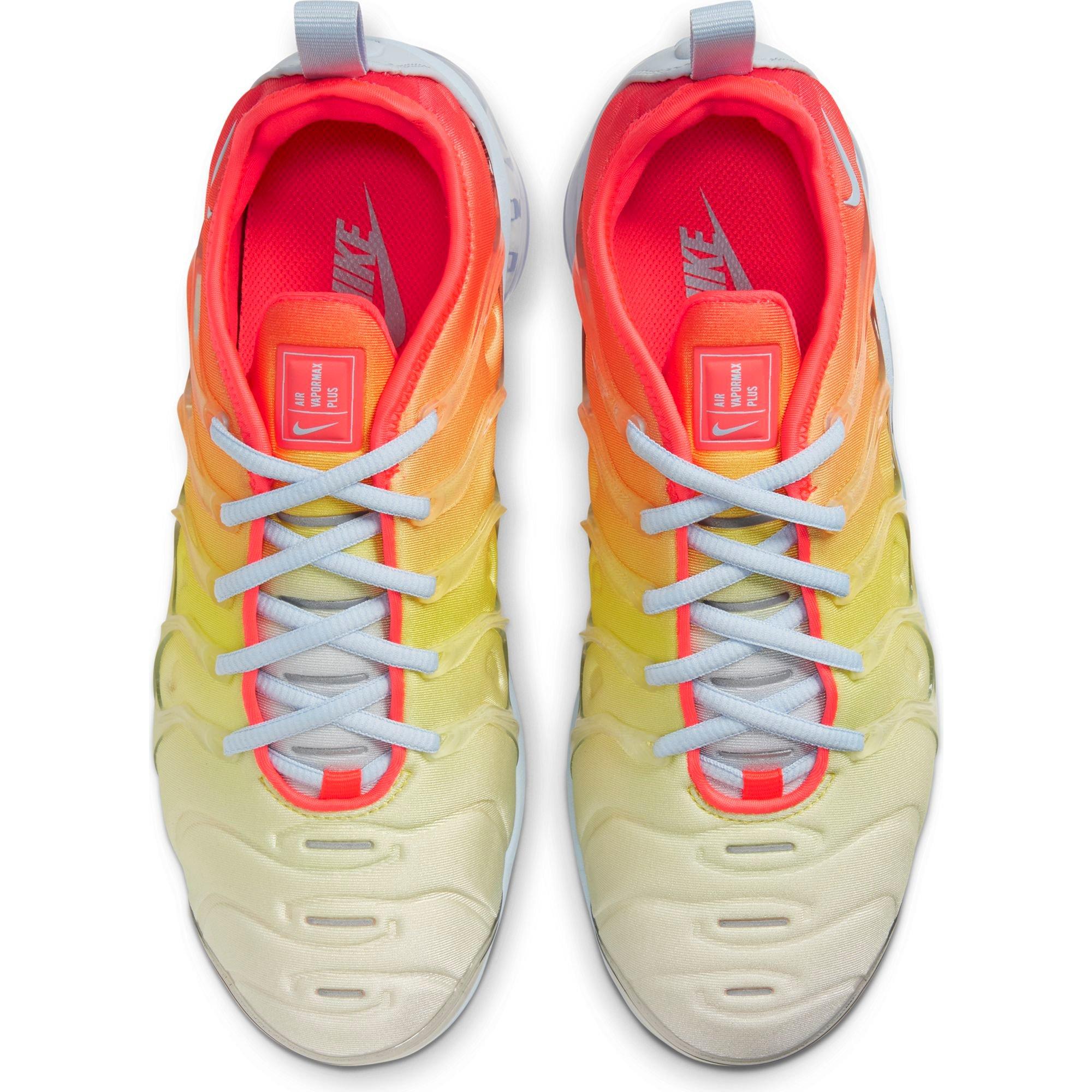 nike air vapormax plus opti yellow