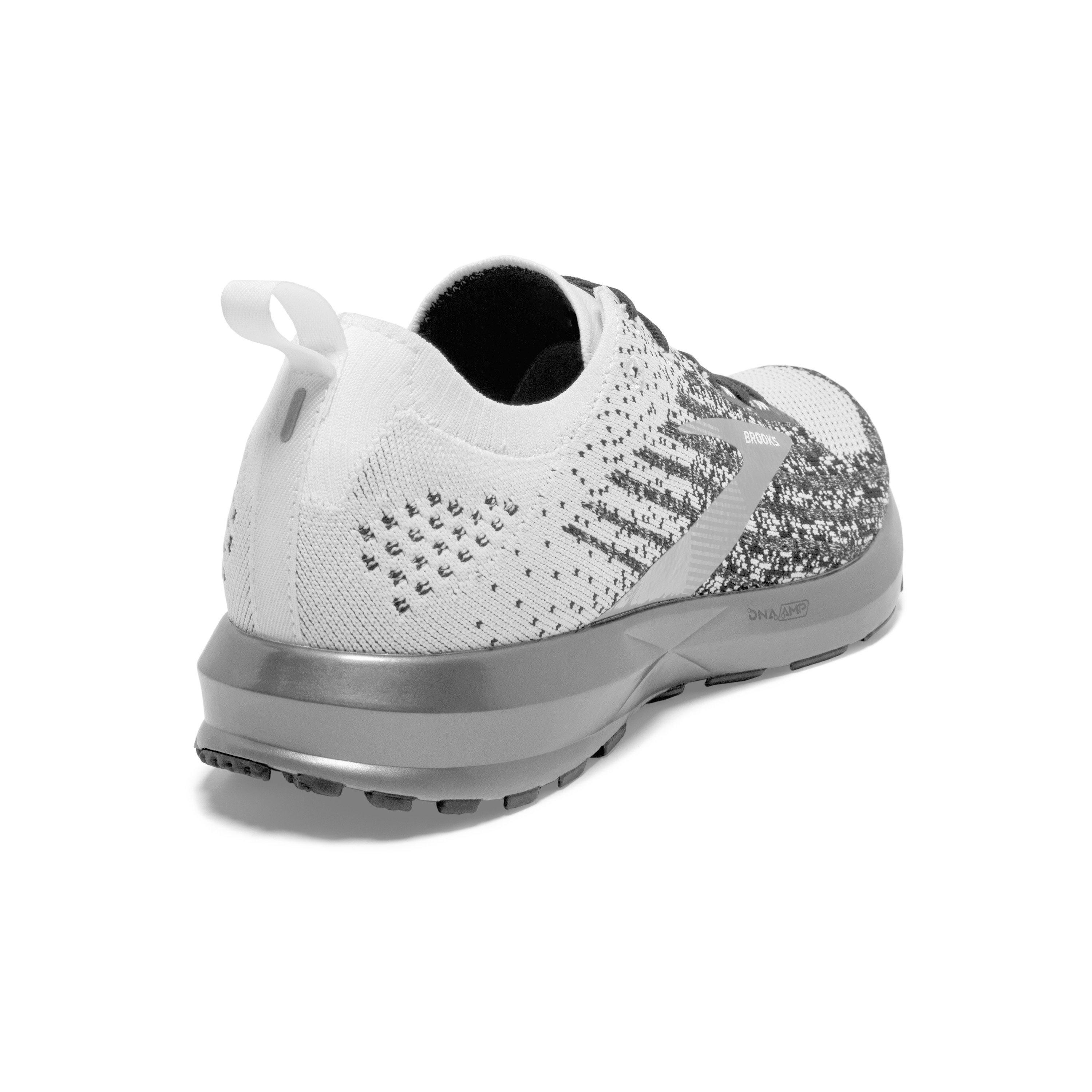 brooks oreo shoes