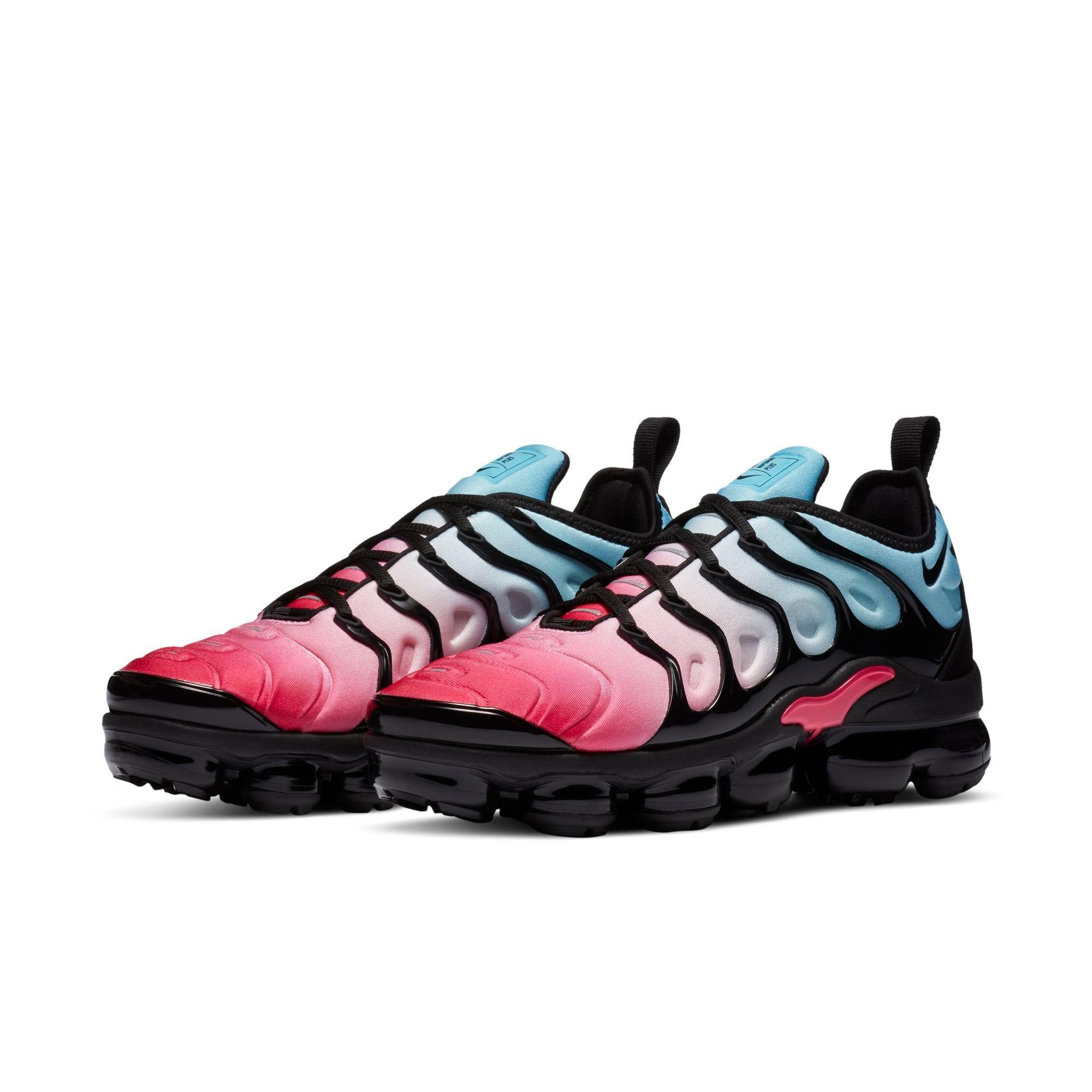 vapormax plus blue and pink