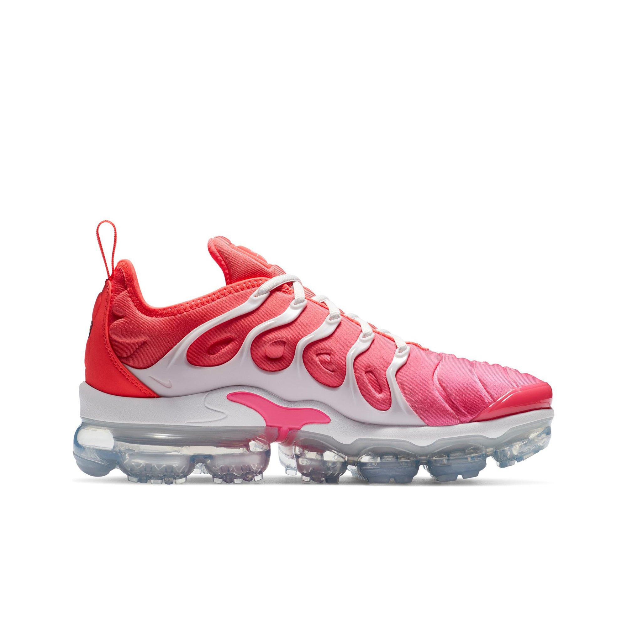 ladies nike vapormax plus