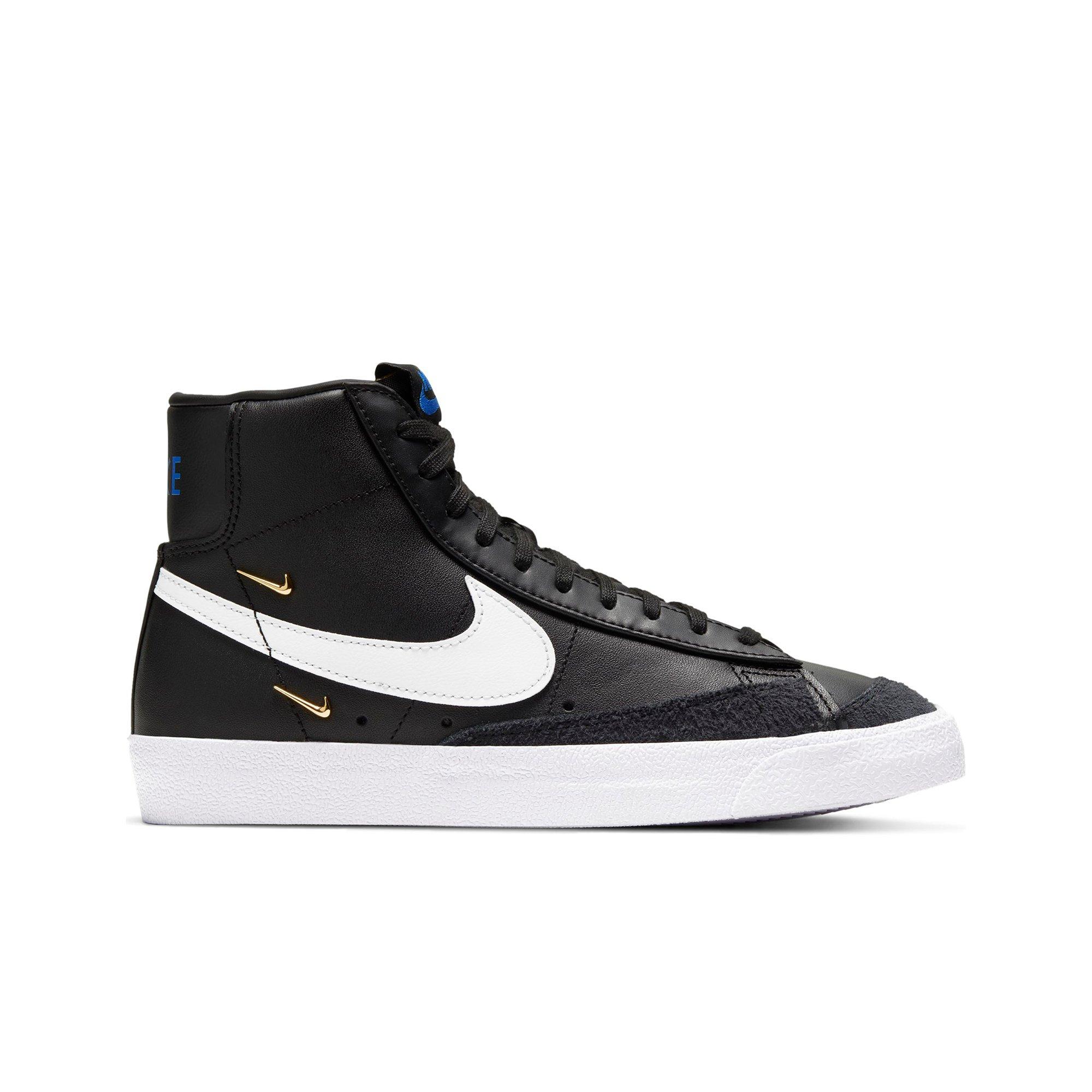 Nike blazers black store and white womens