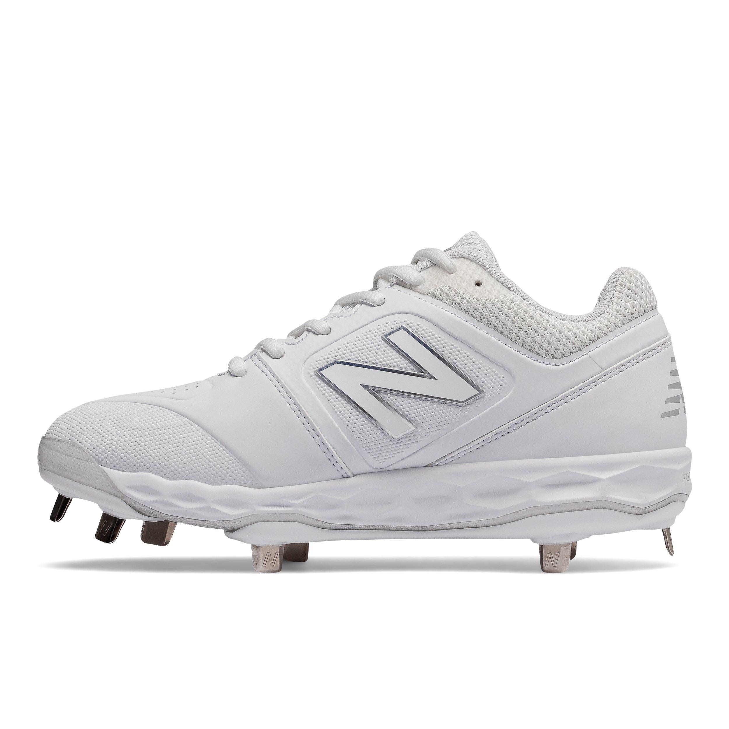 new balance softball shoes
