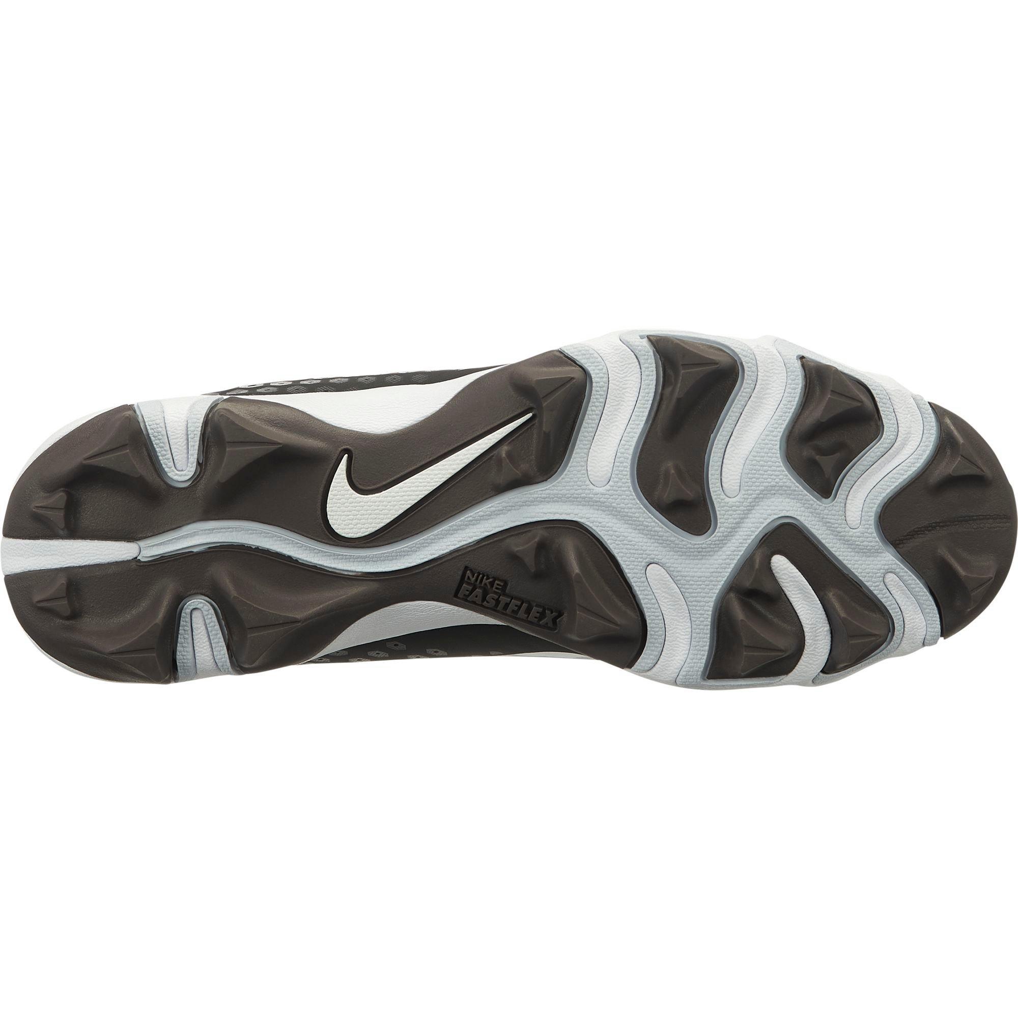 boys wide baseball cleats