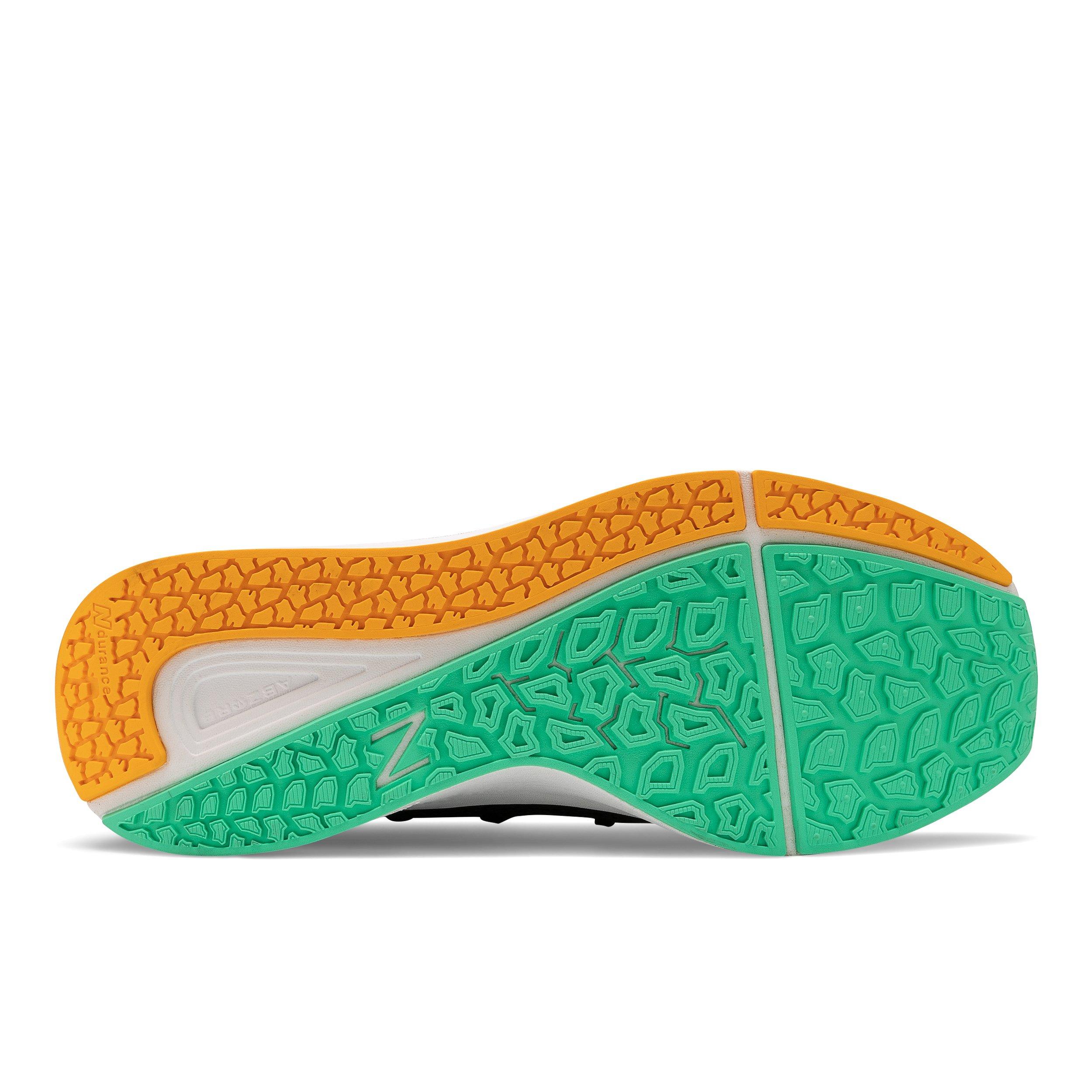 new balance la familia cypher 12