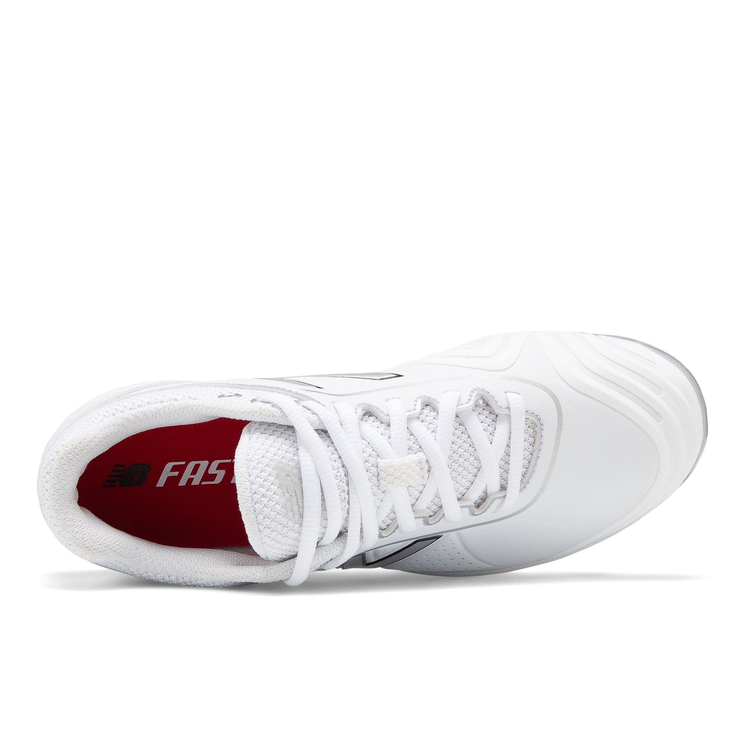 new balance women's fusev2 metal fastpitch softball cleats