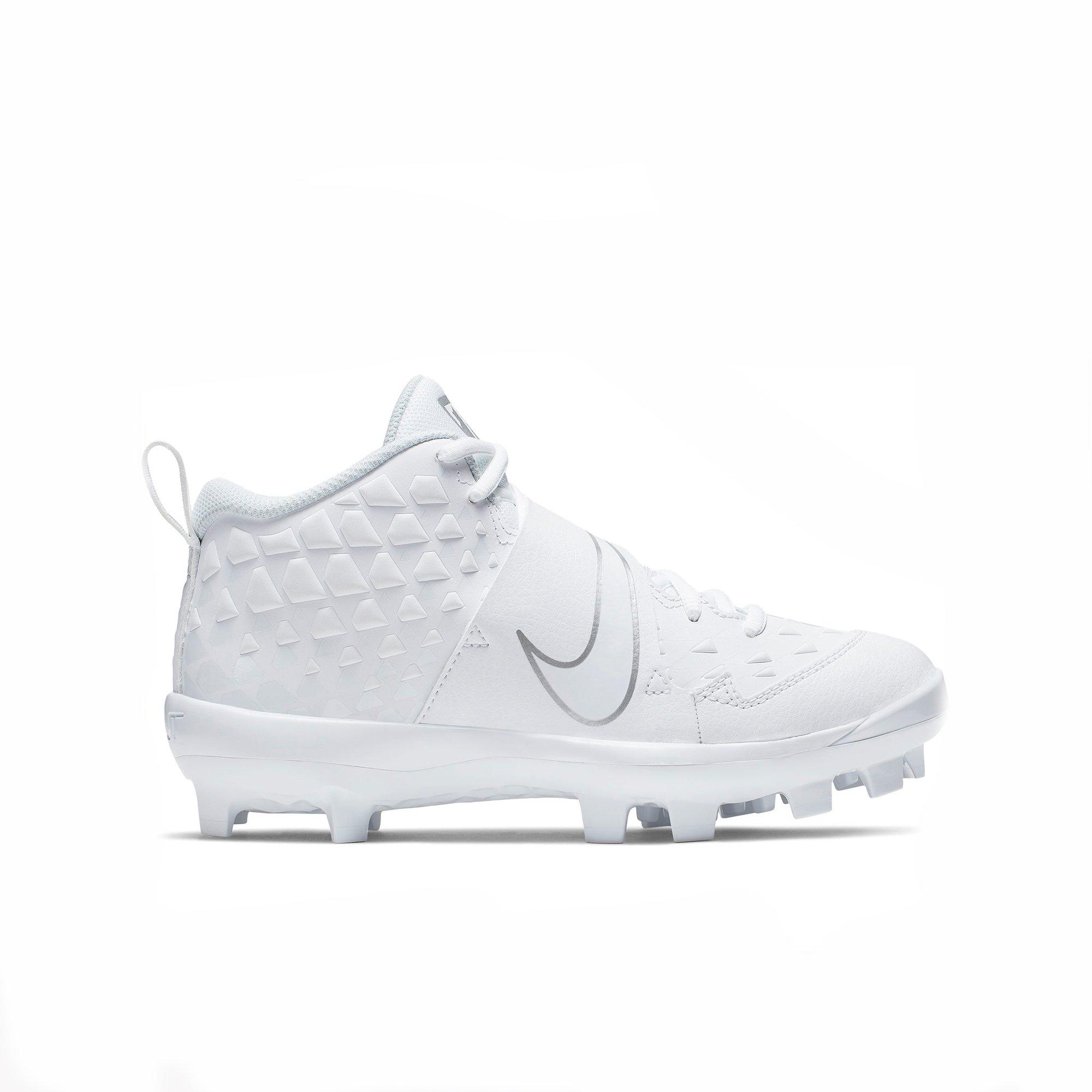 nike youth trout baseball cleats