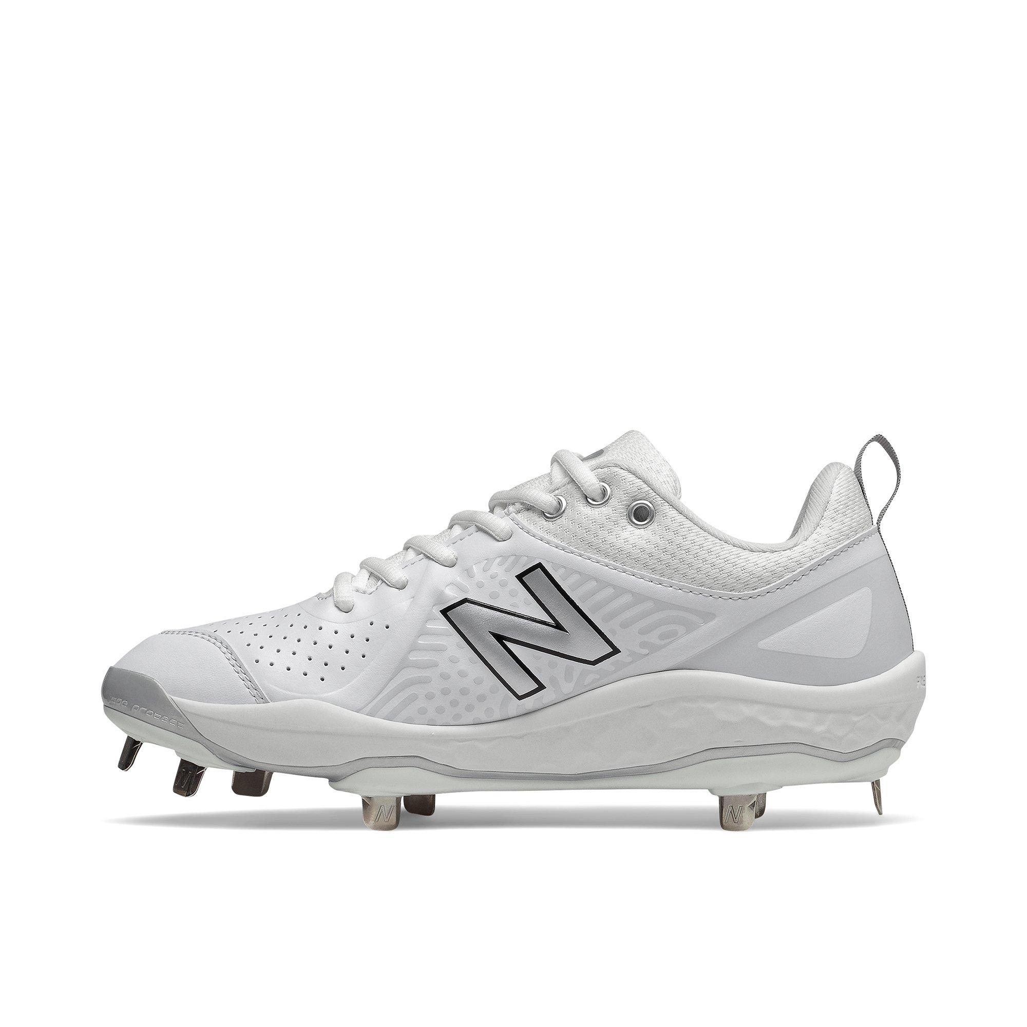 New Balance SMVELOv2 White Women's Softball Cleat