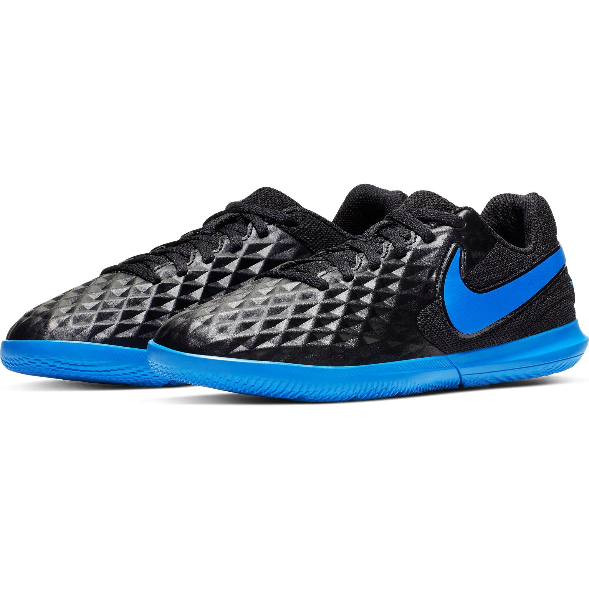 Nike Jr. Legend 8 Club IC