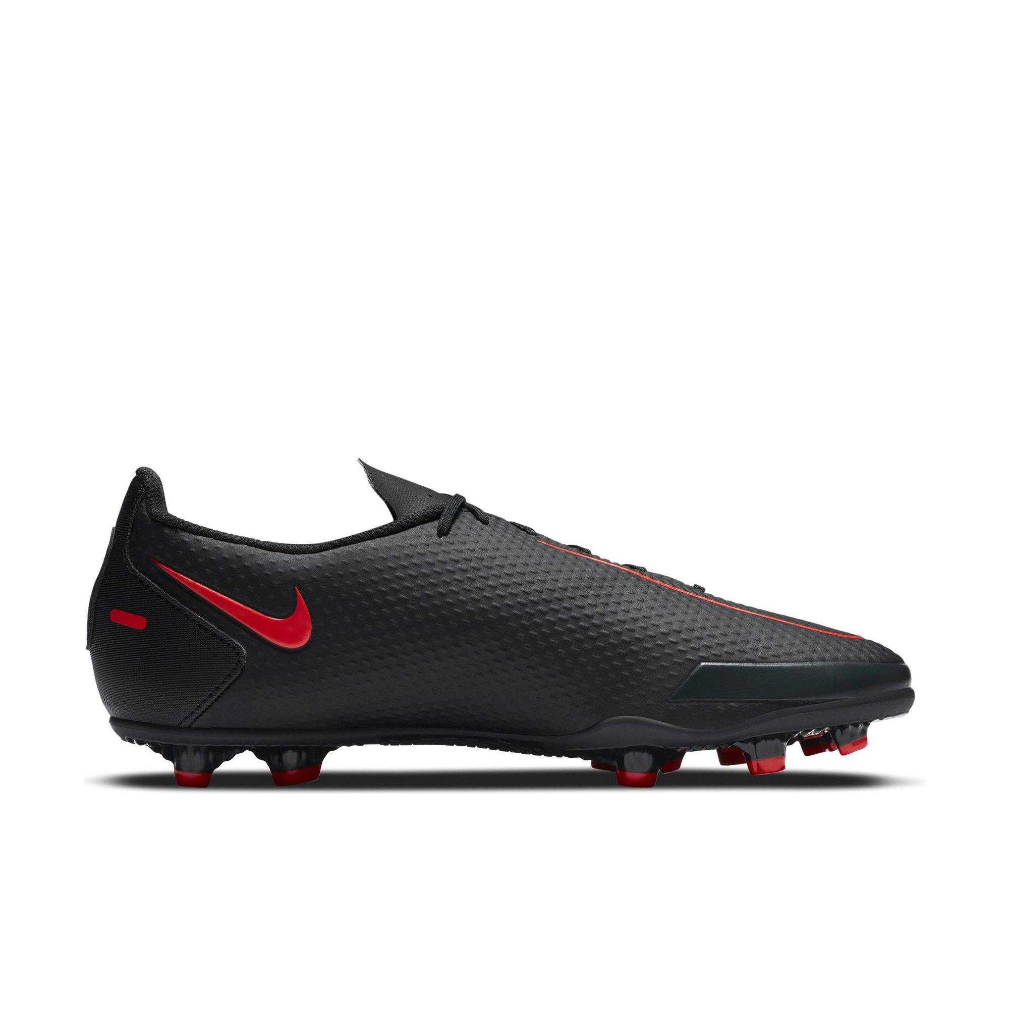 Soccer Cleats | Soccer Shoes - Hibbett 