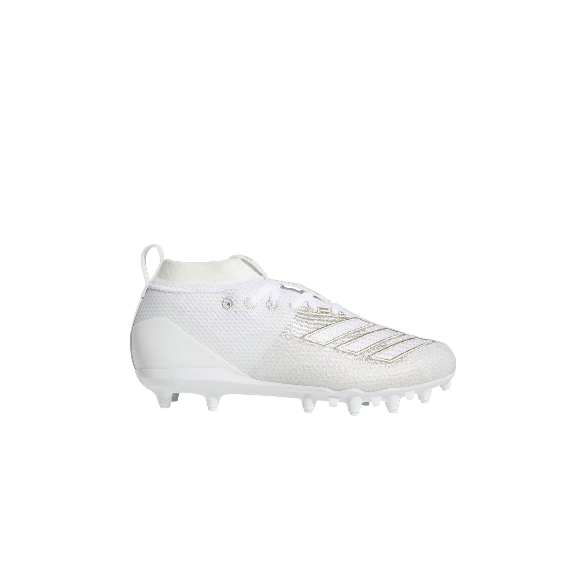 boys size 4 football cleats