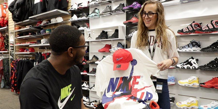 Hibbett Sports officially opens in Douglas