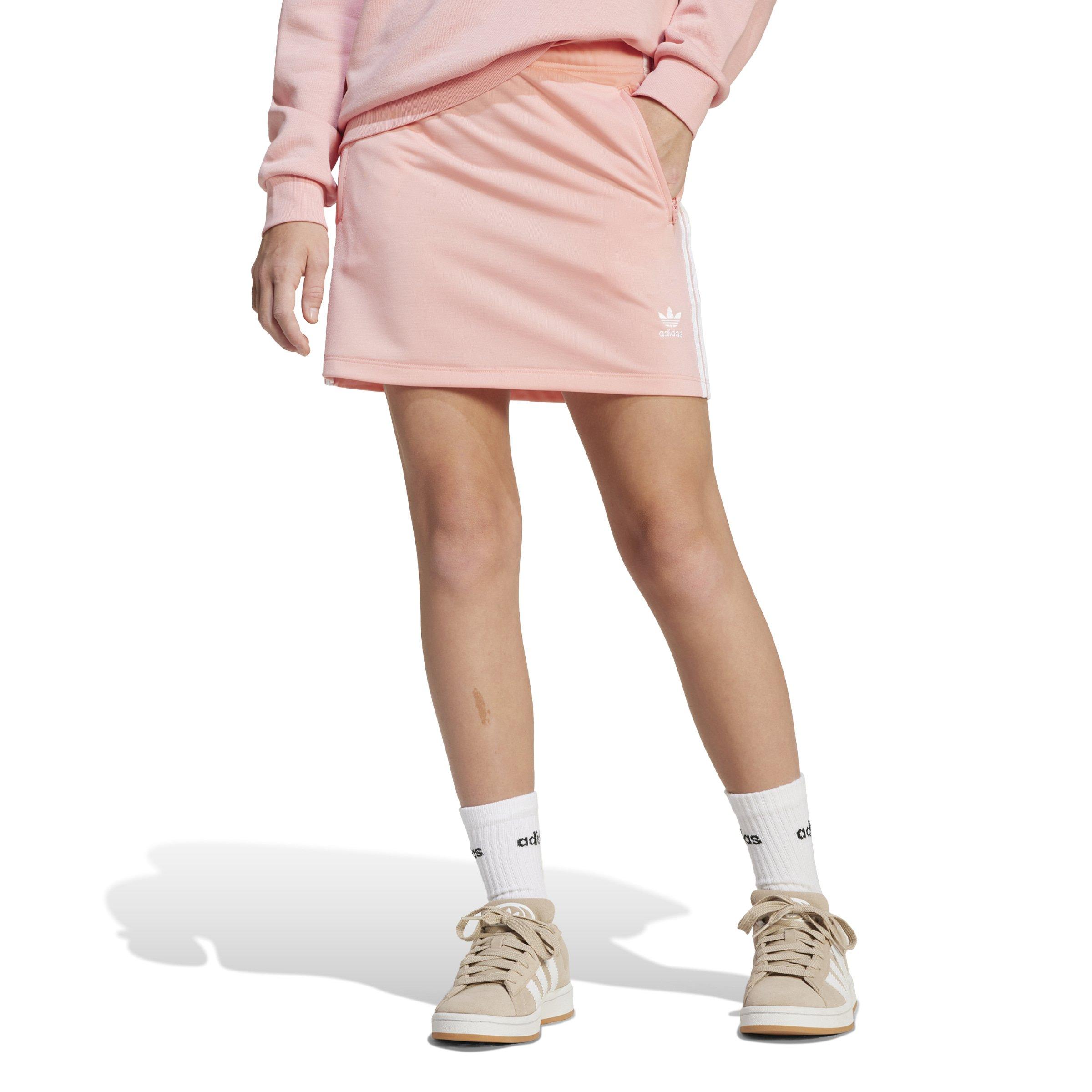 Color: PINK