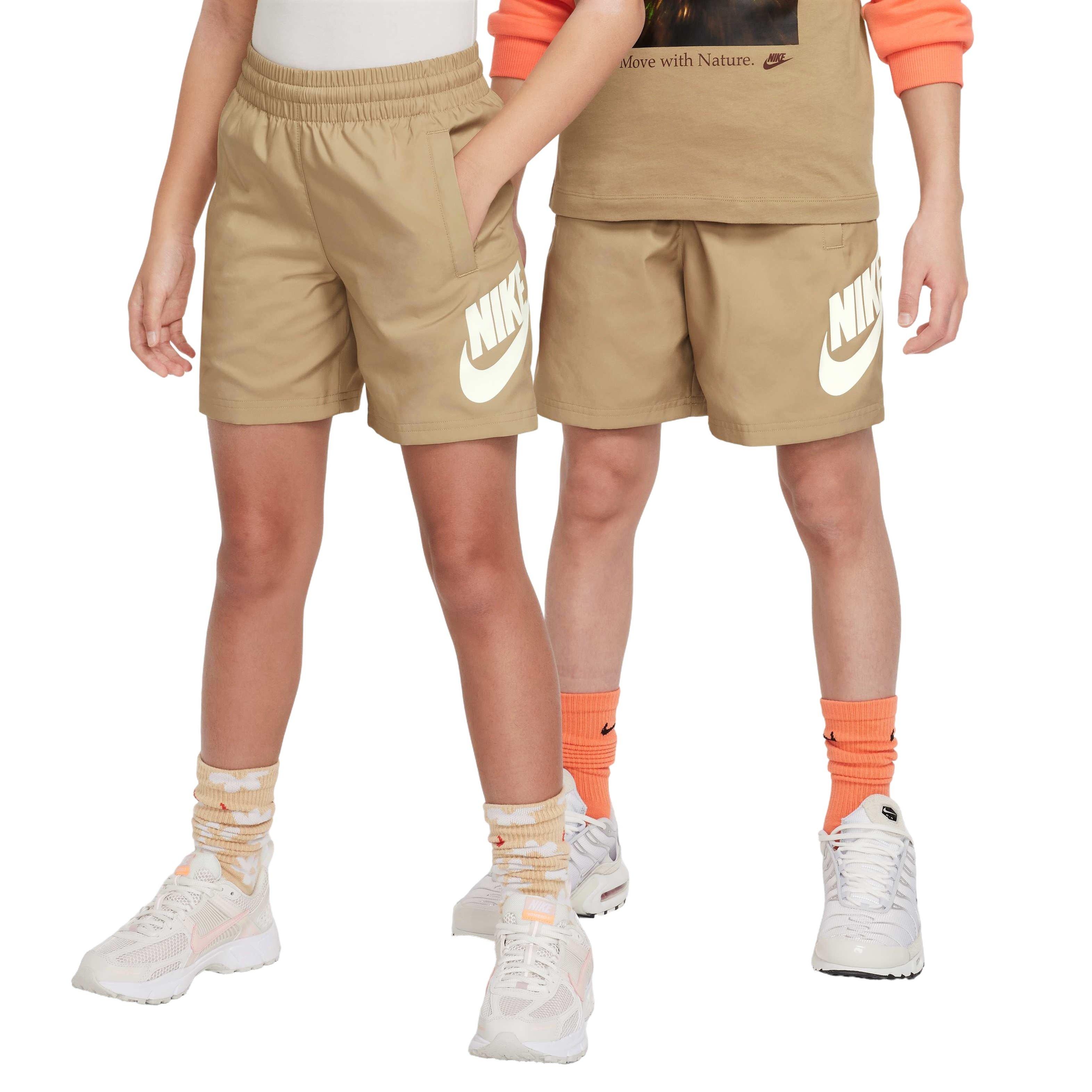 Color: BROWN