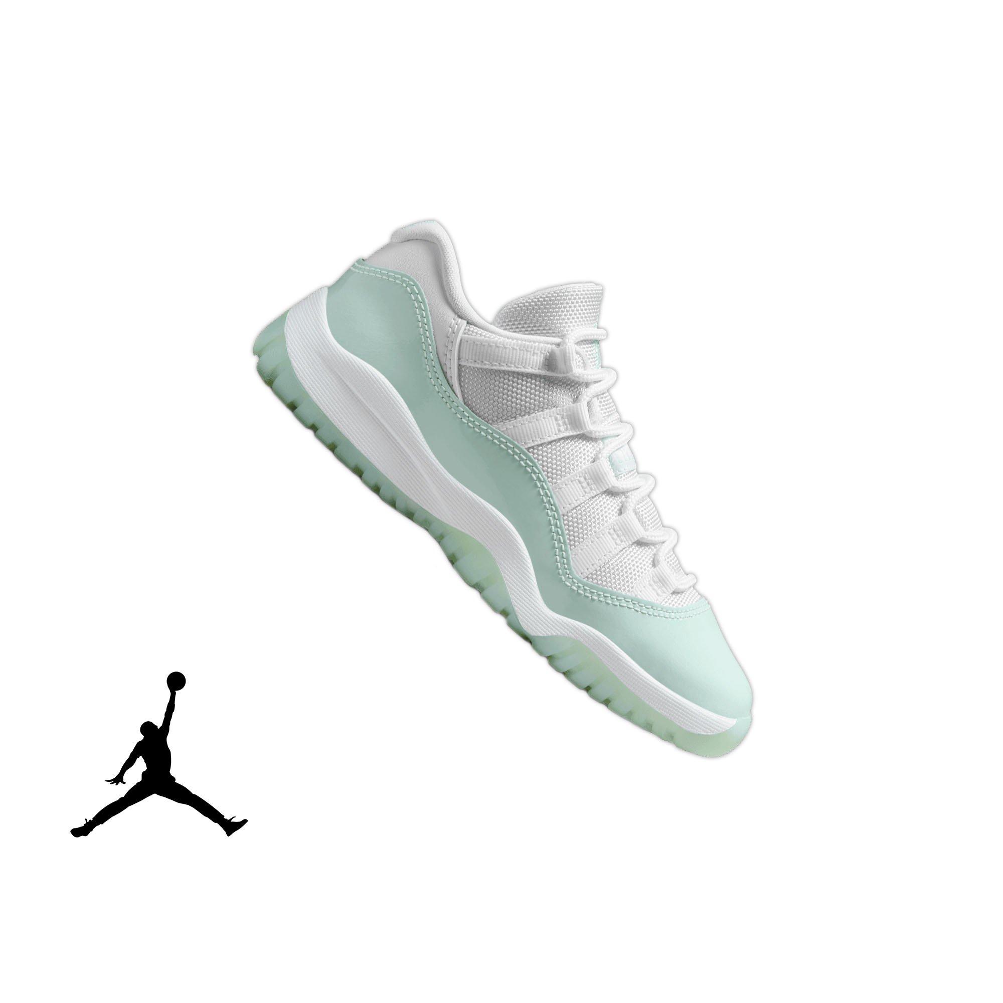 Color: WHITE/IGLOO