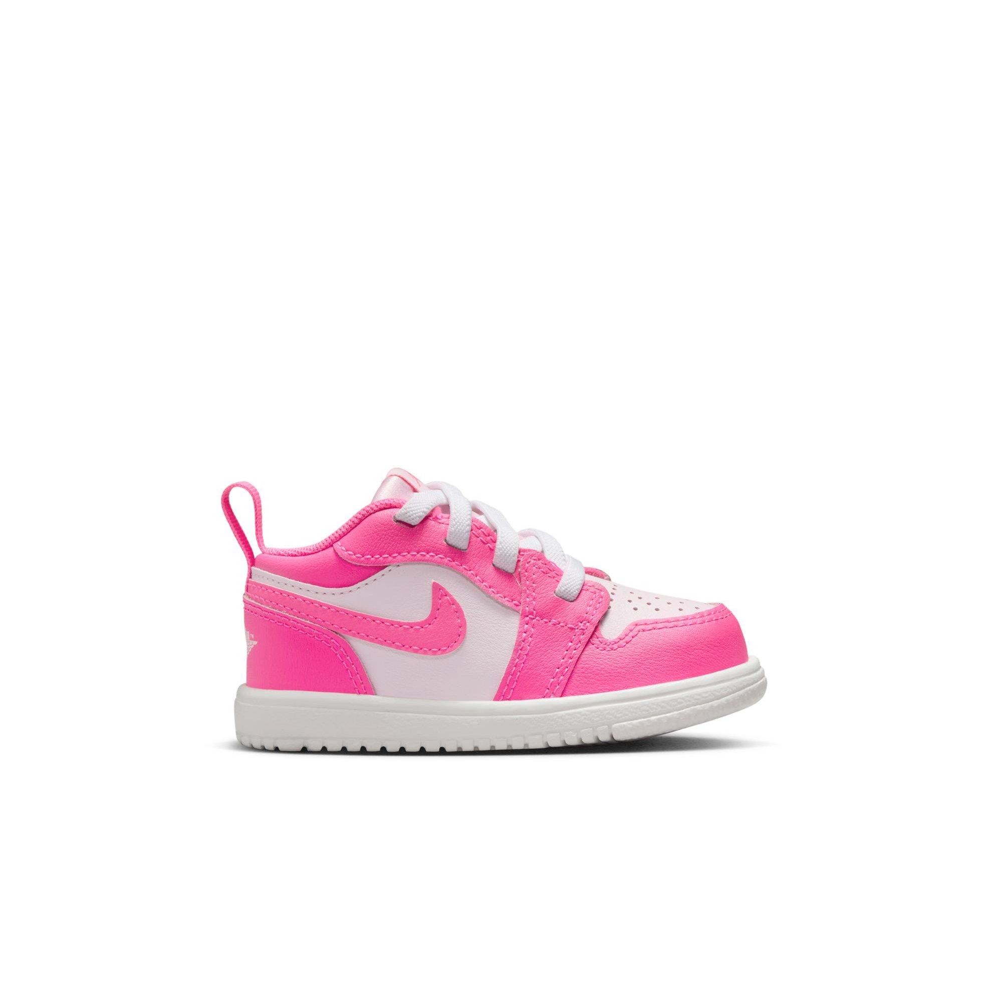 Color: PINK