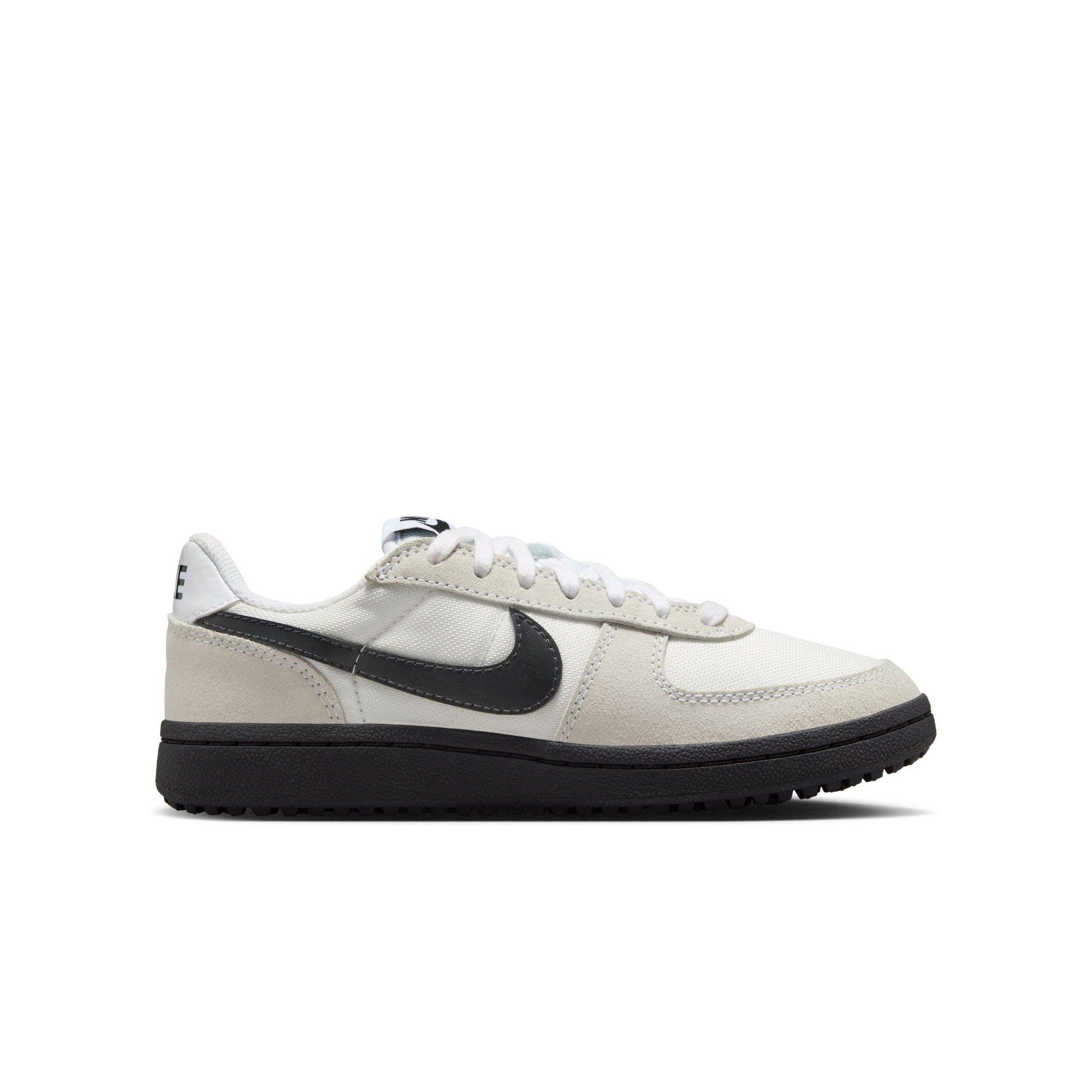 Color: WHITE/BLACK