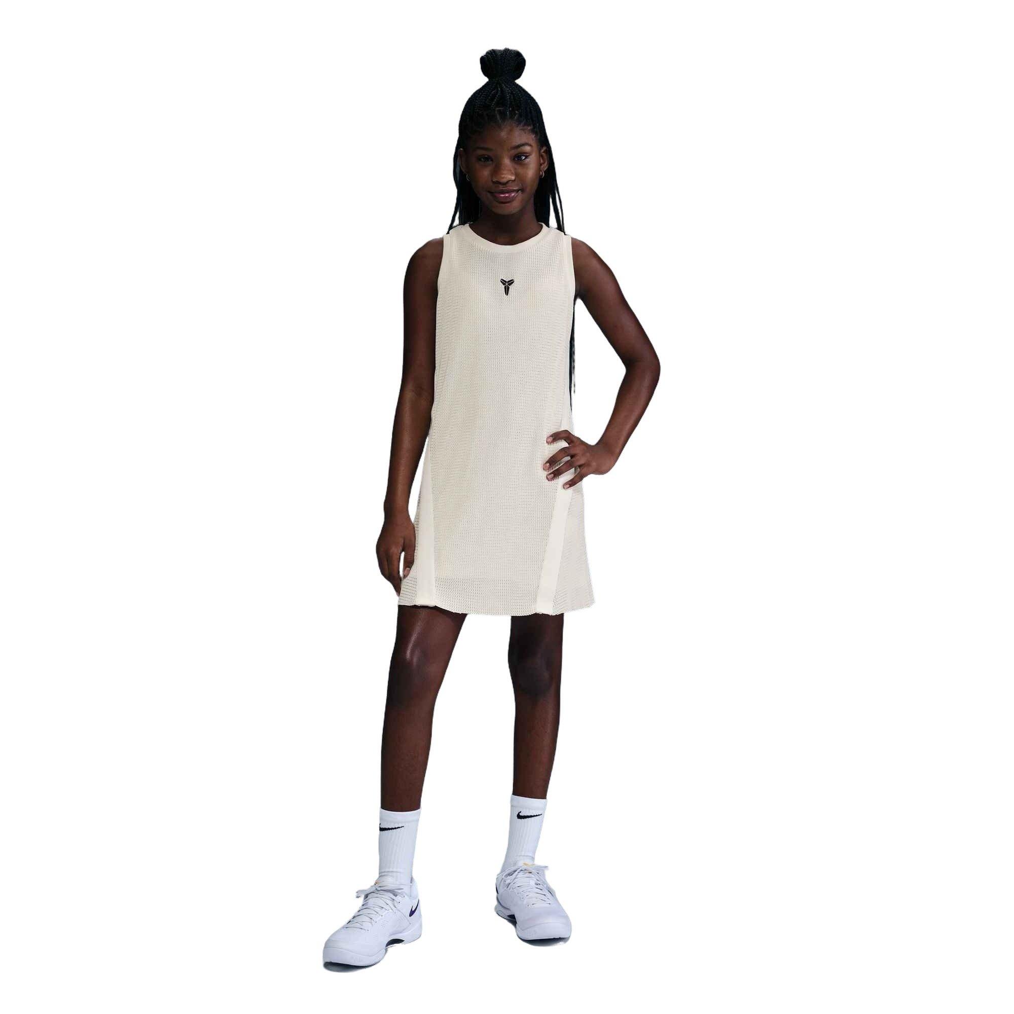 Color: WHITE