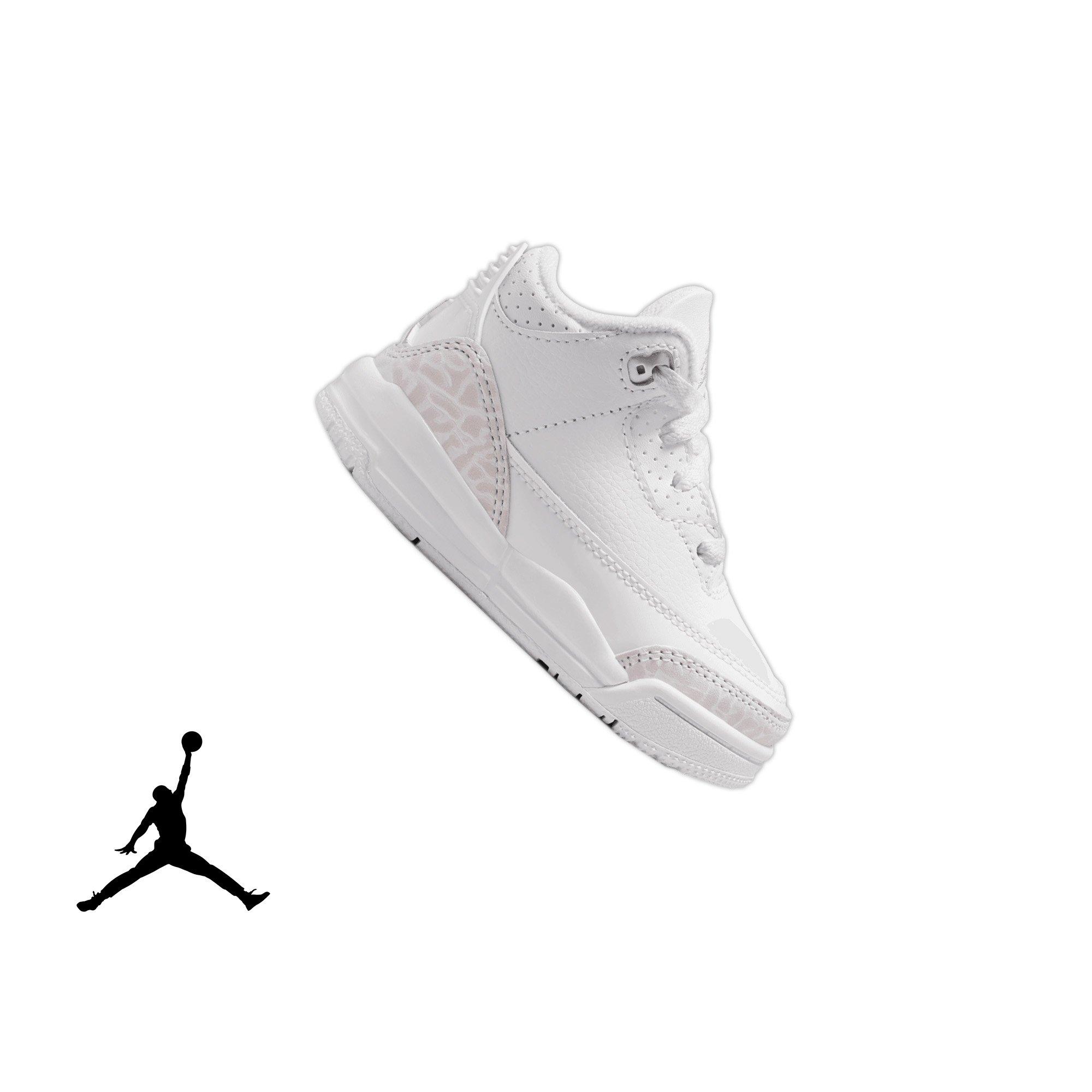 Color: WHITE/METALLIC SILVER
