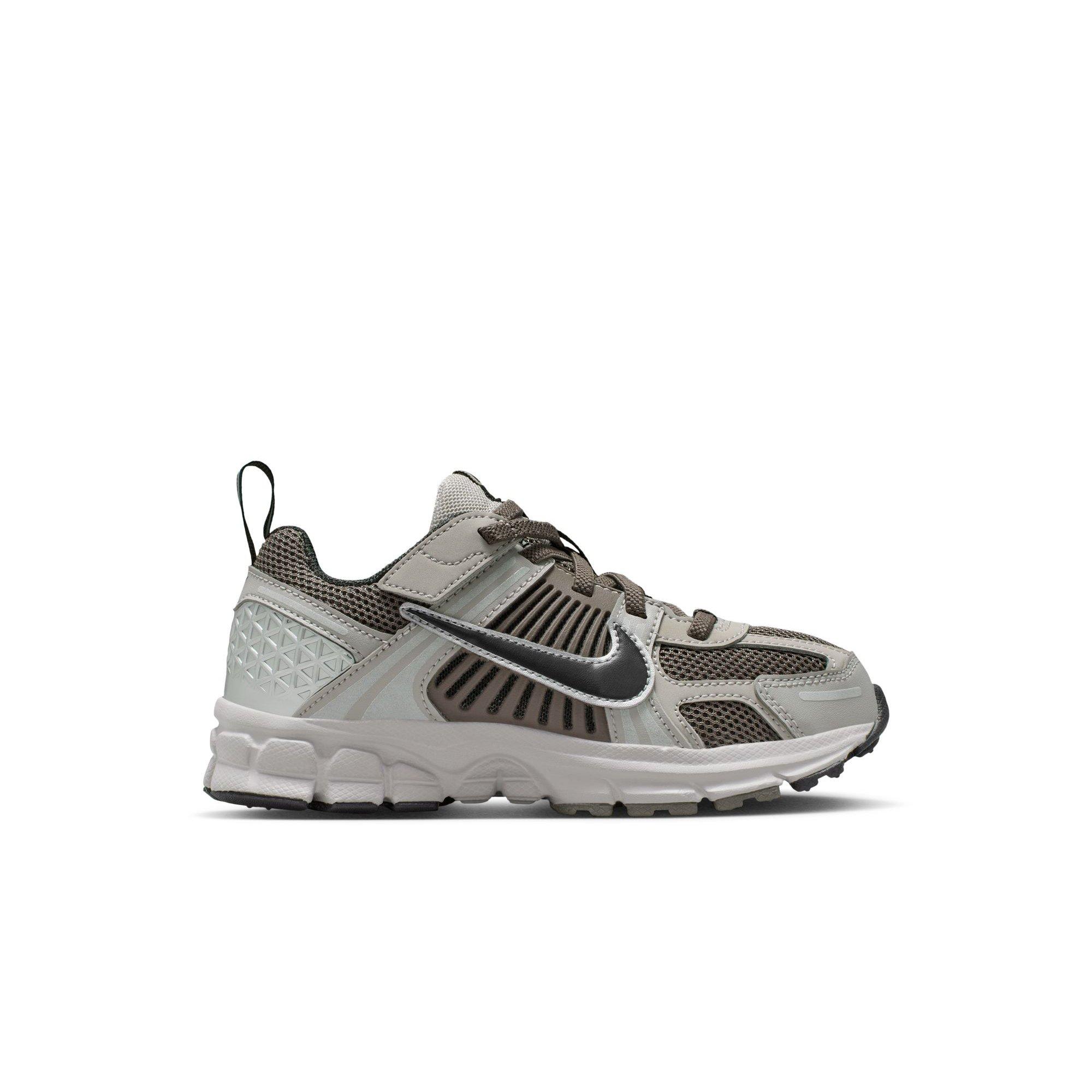 Color: GREY/BLACK