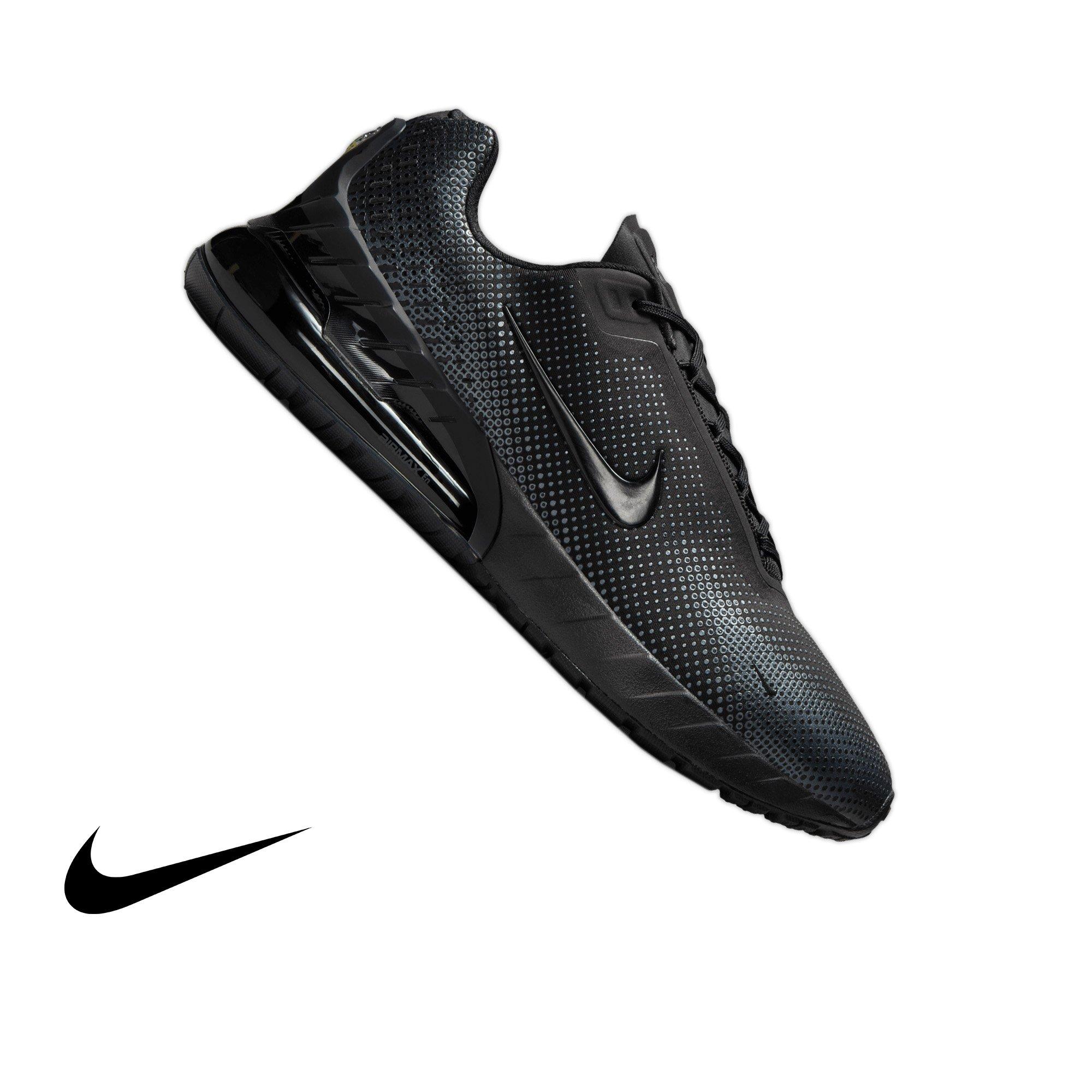 Color: BLACK
