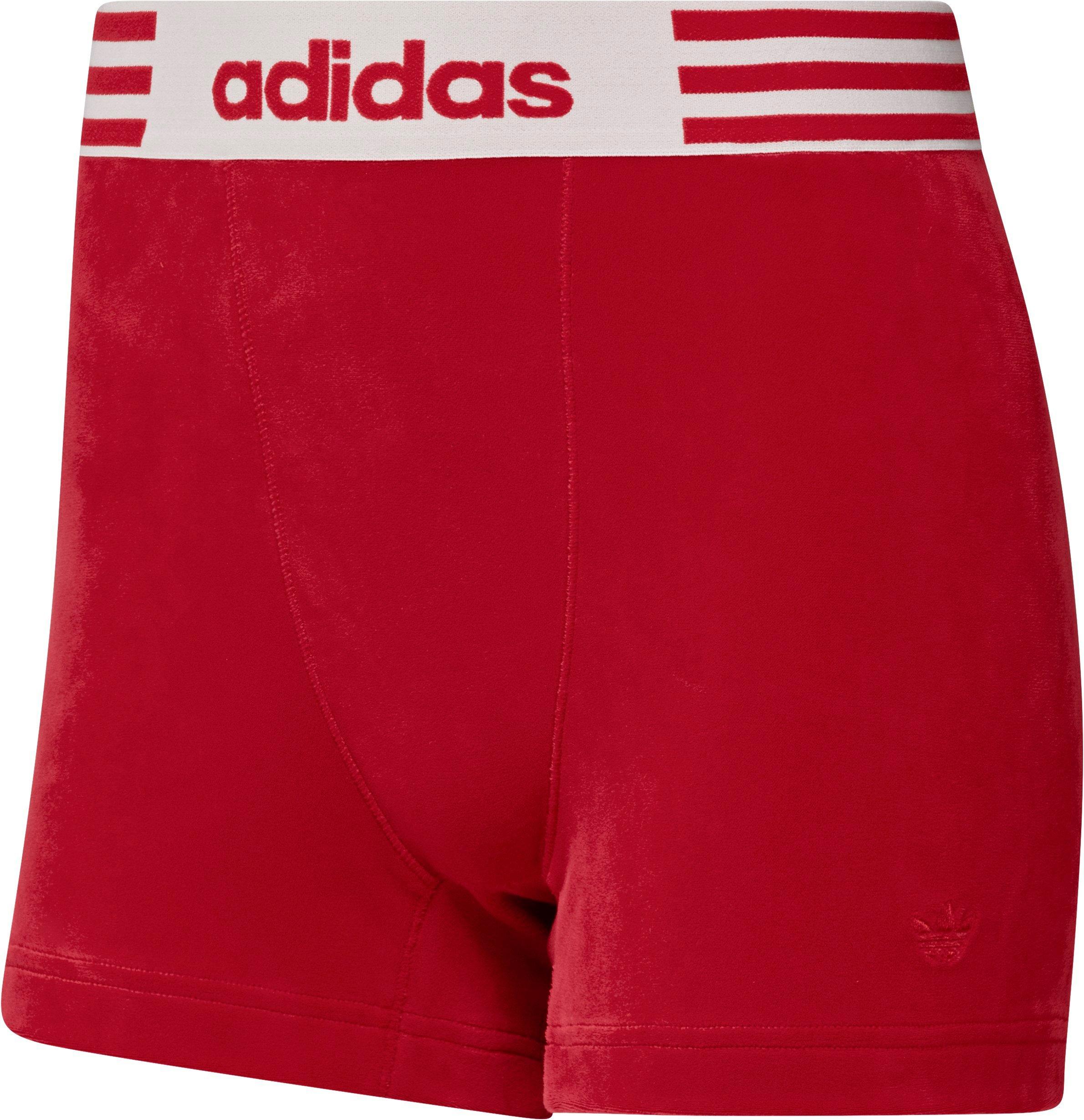 Color: RED