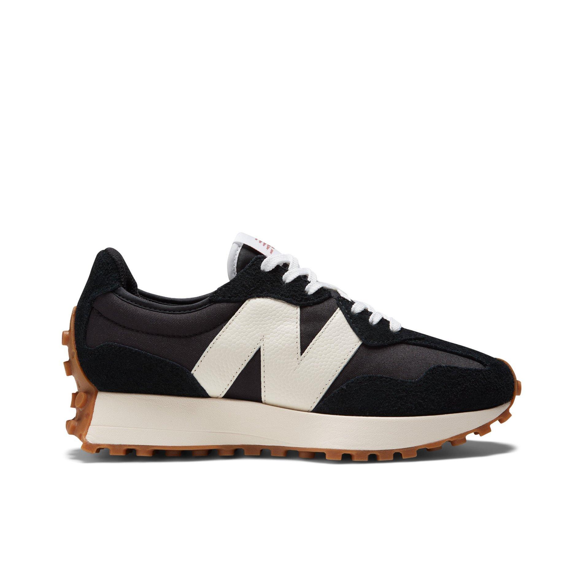 Color: BLACK/GUM