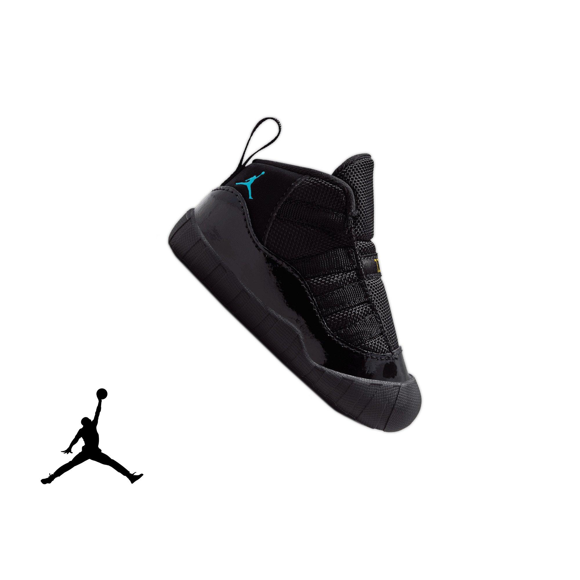 Color: BLACK/GAMMA BLUE/VARSITY MAIZE