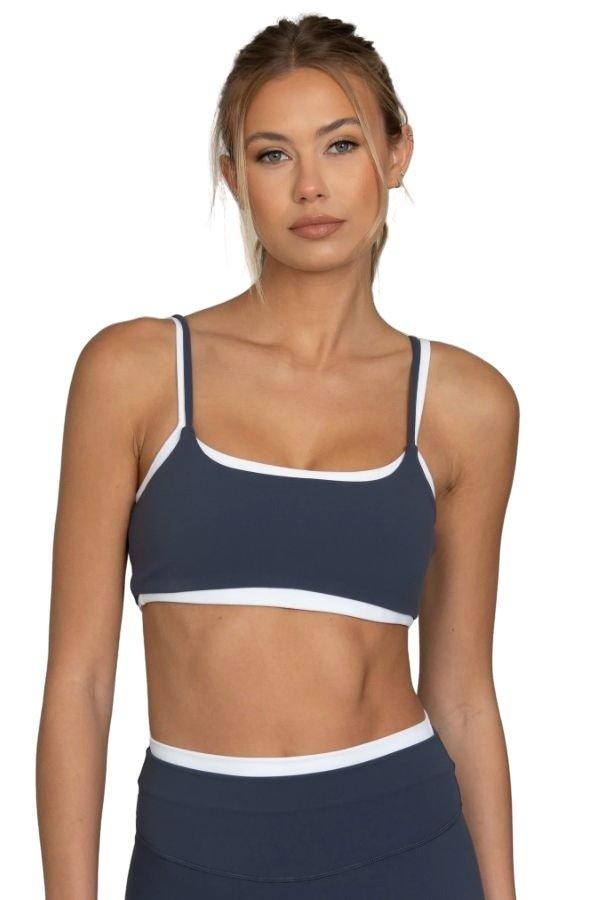 Color: NAVY